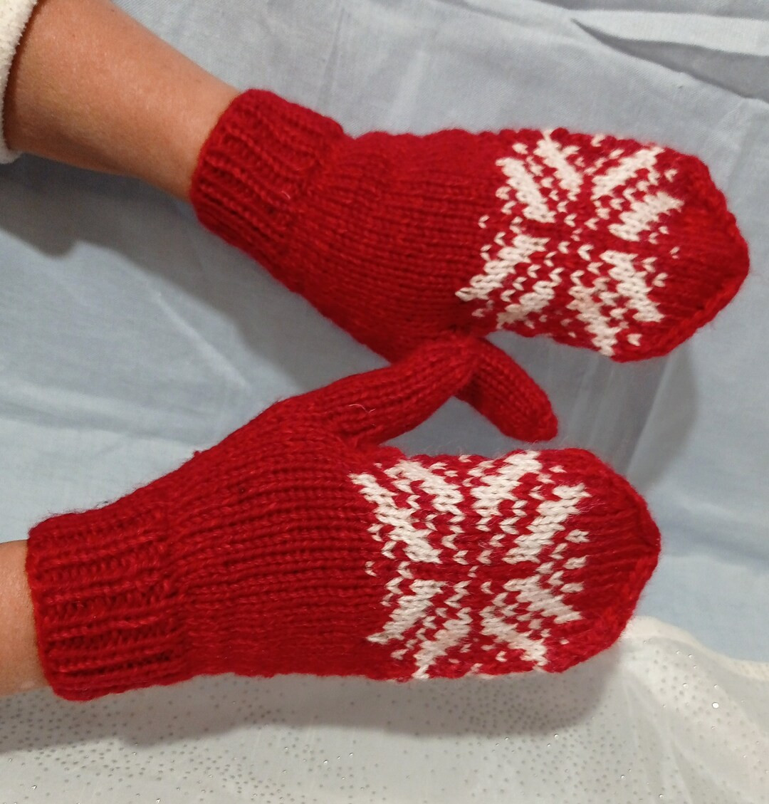 Christmas Women's Mittens Hand-knitted Warm Red With a - Etsy | Etsy (US)