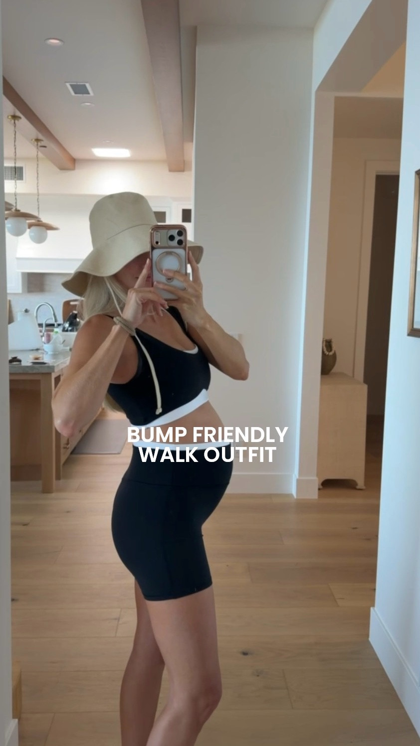 Wearing medium in top and bottom, shoes run tts! #kathleenpost

Active wear, workout wear, walking outfit, bump friendly, maternity look



#LTKActive #LTKBump #LTKfitnessgoals