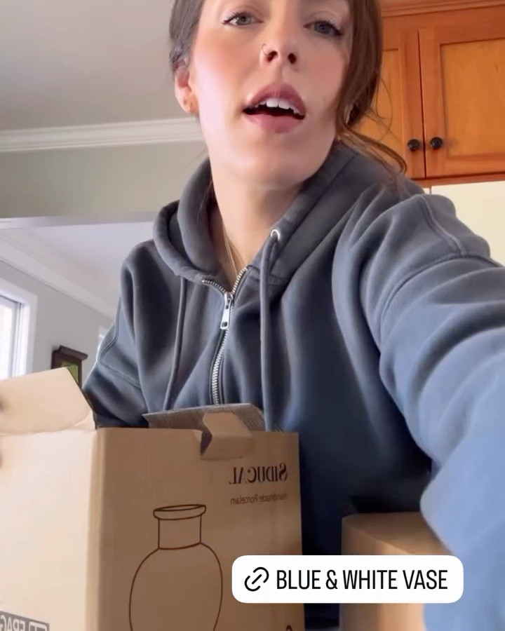 These faux peonies….incredible 

#LTKHome #LTKBeauty