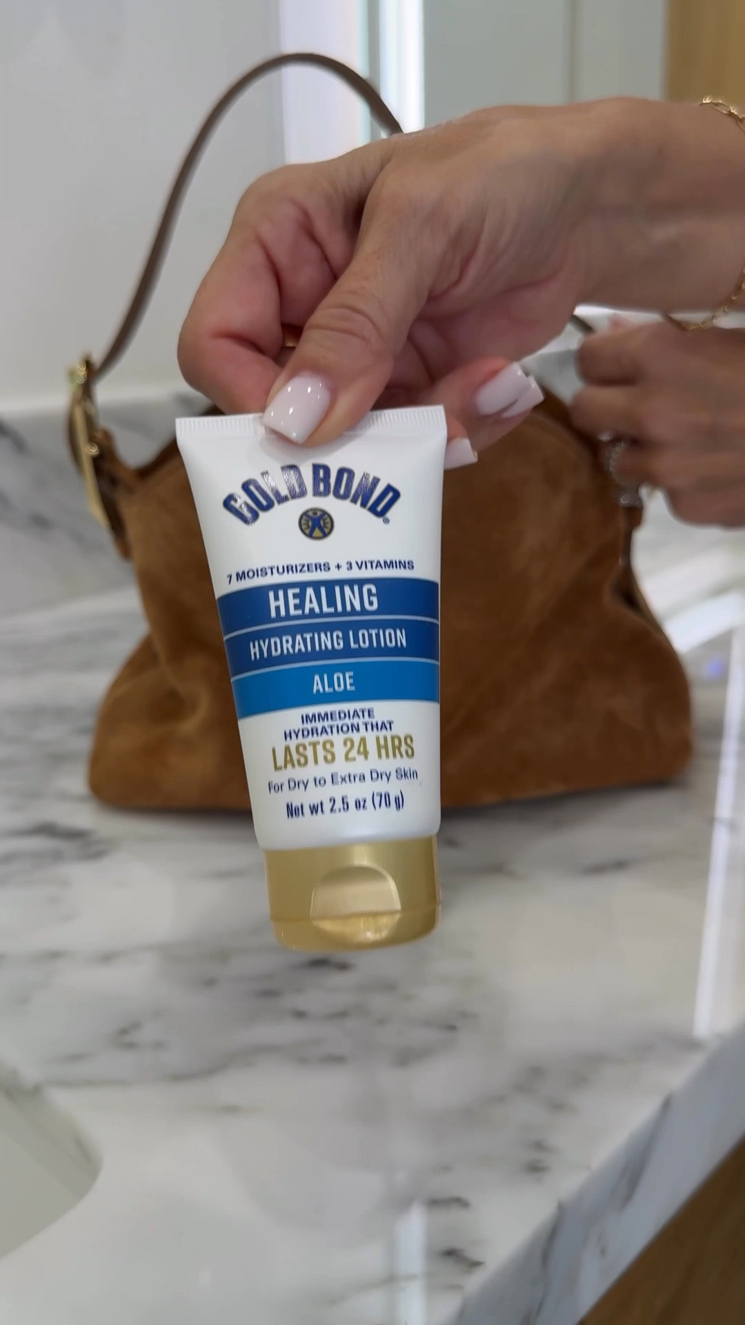 #GoldbondPartner #ad take on the holiday season with smooth, hydrated skin. Goldbond Healing is fragrance free, non-greasy, and lasts all day long! Available now at @target! @goldbond #goldbond #targetpartner #target @shopltk #liketkit

#LTKSeasonal #LTKOver40