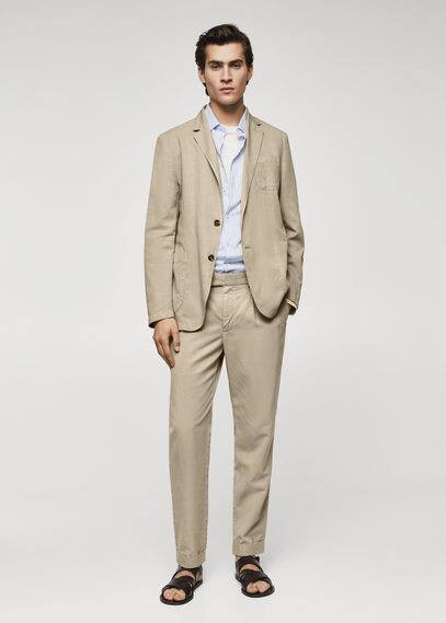 Tapered-fit pleated trousers beige - Man - 36 - MANGO MAN | MANGO (UK)