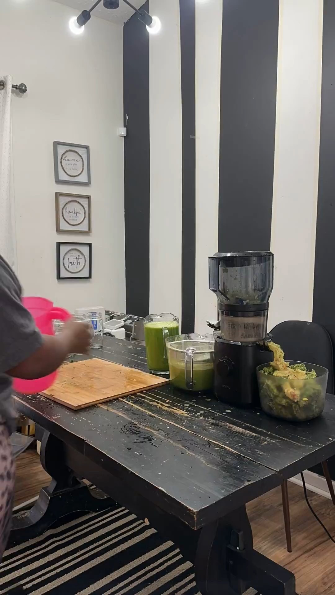 New year energy = doing things that actually support your goals ✨🍊
A new juicer makes it easier to show up for myself daily and build habits that stick.
I added my go-to juicer to LTK because this is one upgrade that truly sets the tone for the year ahead.

#newyeargoals #healthylifestyle #juicingdaily #wellnessathome #selfcareupgrade #kitchenmusthave #LTKhome #LTKfinds #LTKsale #shoppingfavorites #onlineshopping #newyearreset #ShoppingWithPriiincesss #Atlantamom #AtlantaCreator #Atlantacontentcreators

#LTKfitnessgoals #LTKGiftGuide #LTKHoliday