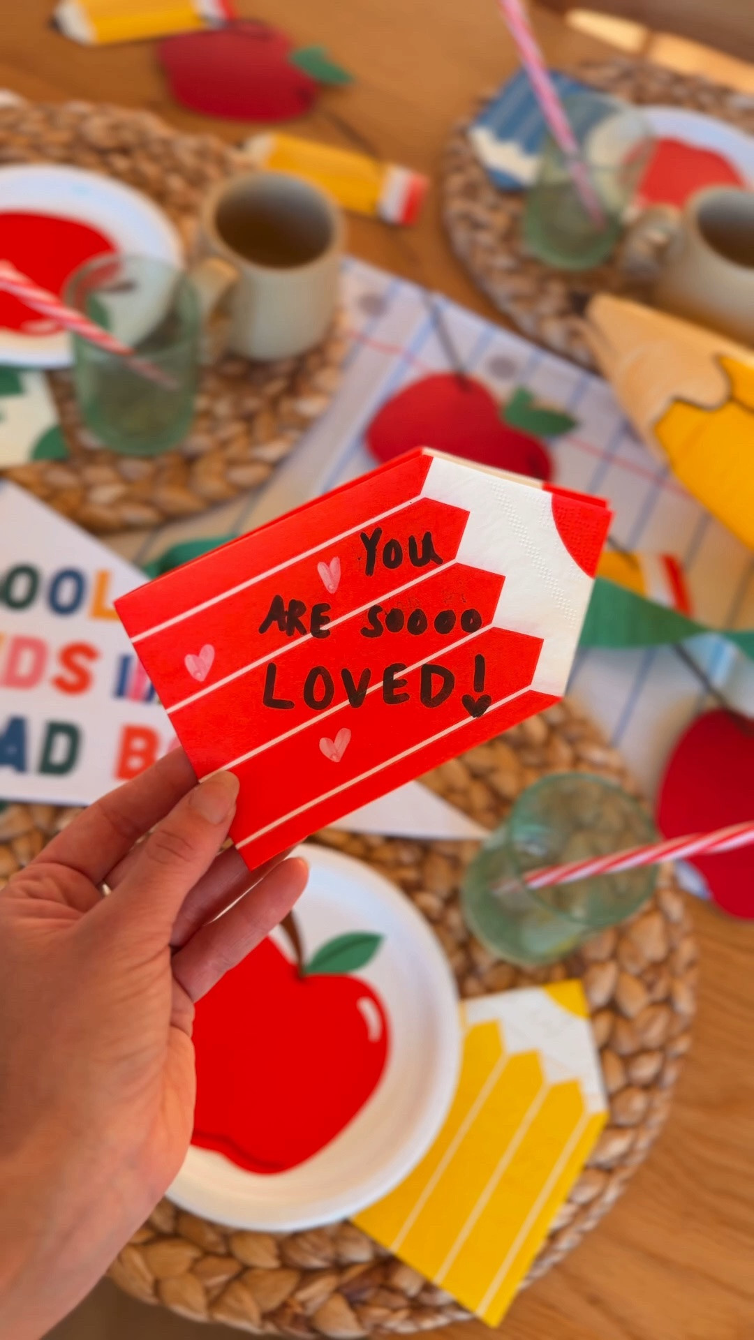 Back to school favorites 

First day of school, back to school decor, back to school table set up, target, Amazon finds

#LTKmomlife
