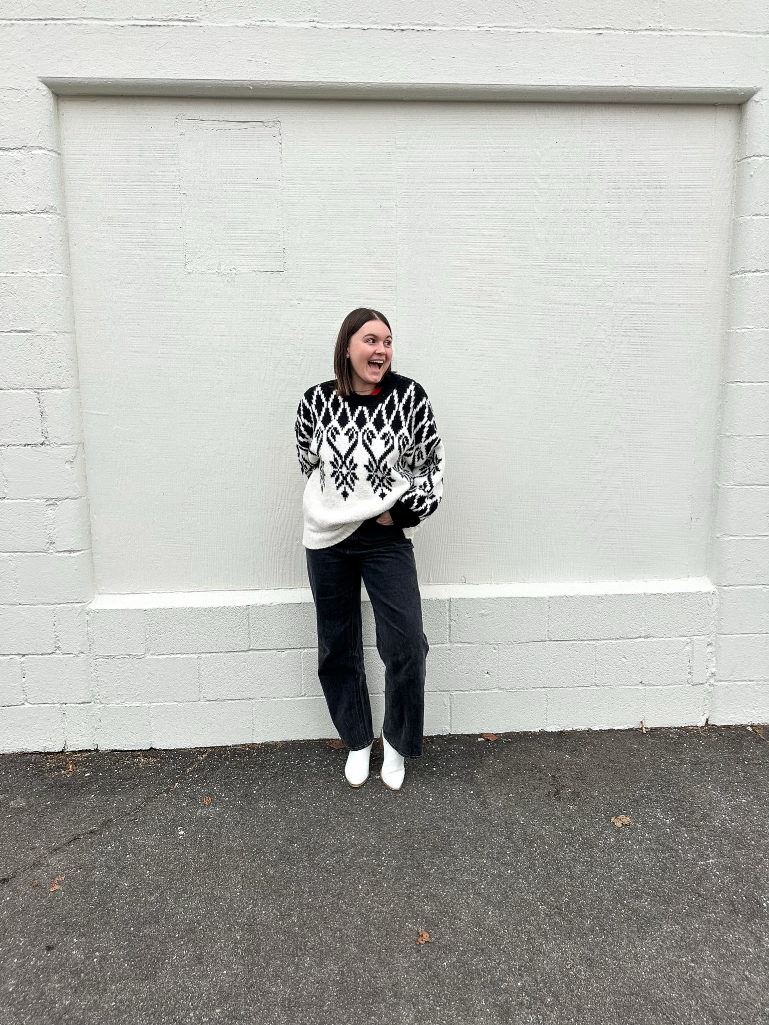 What to wear to work from home in the winter! Featuring a cool black and white outfit with a pop of red!


#LTKStyleTip #LTKMidsize #LTKFindsUnder100