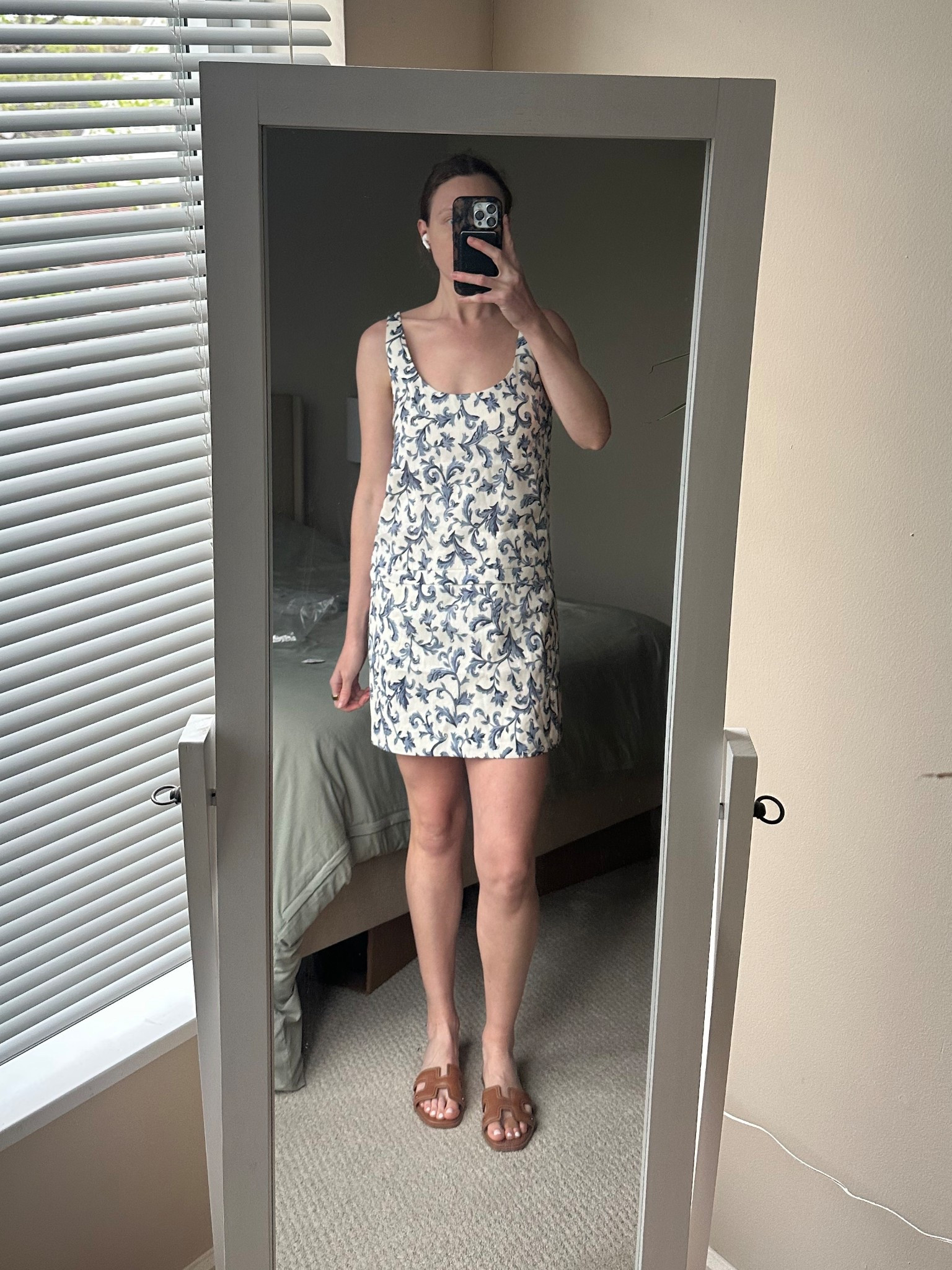 Tuckernuck Blue & White Shift Dresss

#LTKTravel #LTKootd #LTKgrwm