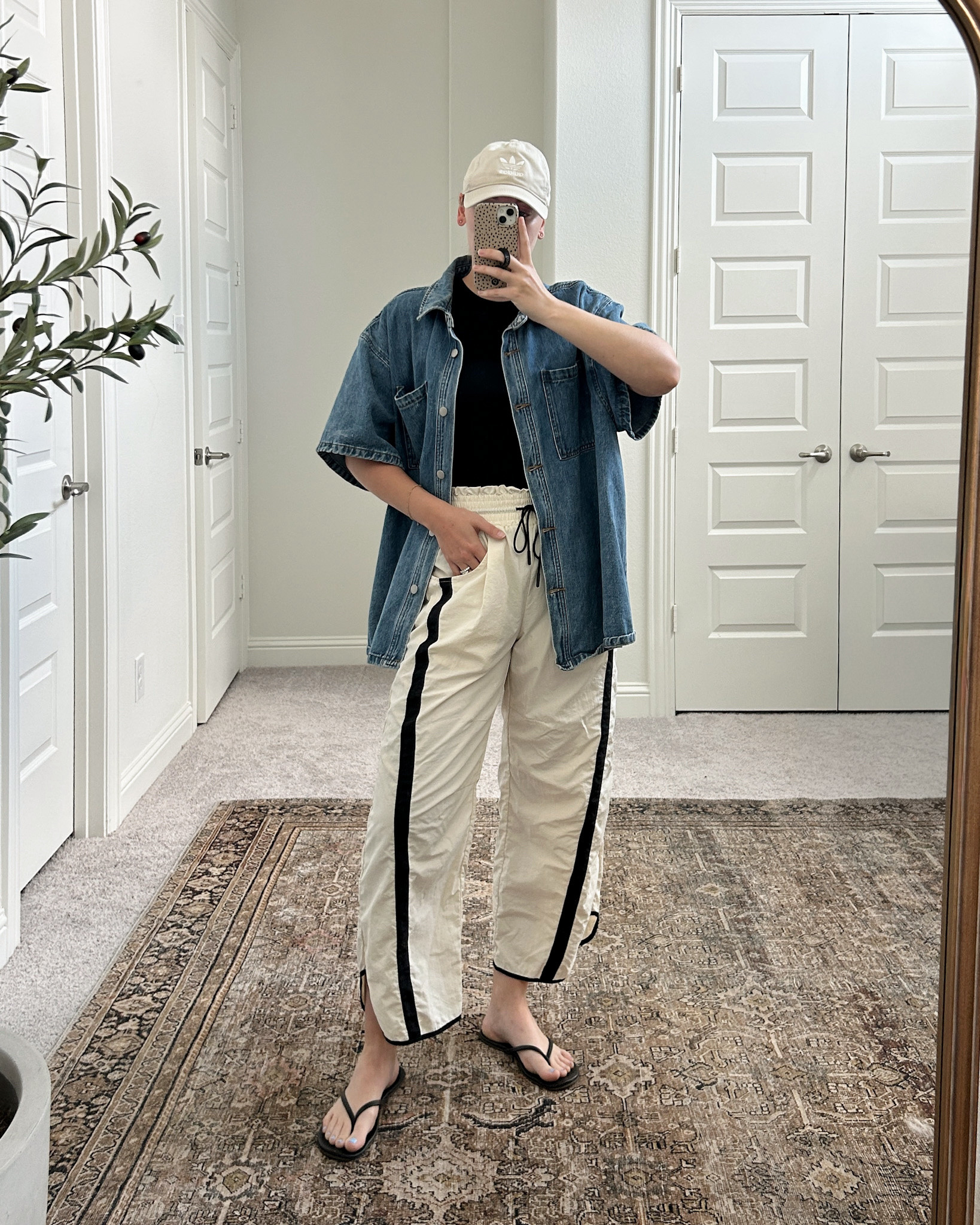 #everydaystyle #casualoutfits #momstyle #dailywear #everydaylook 

 #LTKootd #LTKmomlife