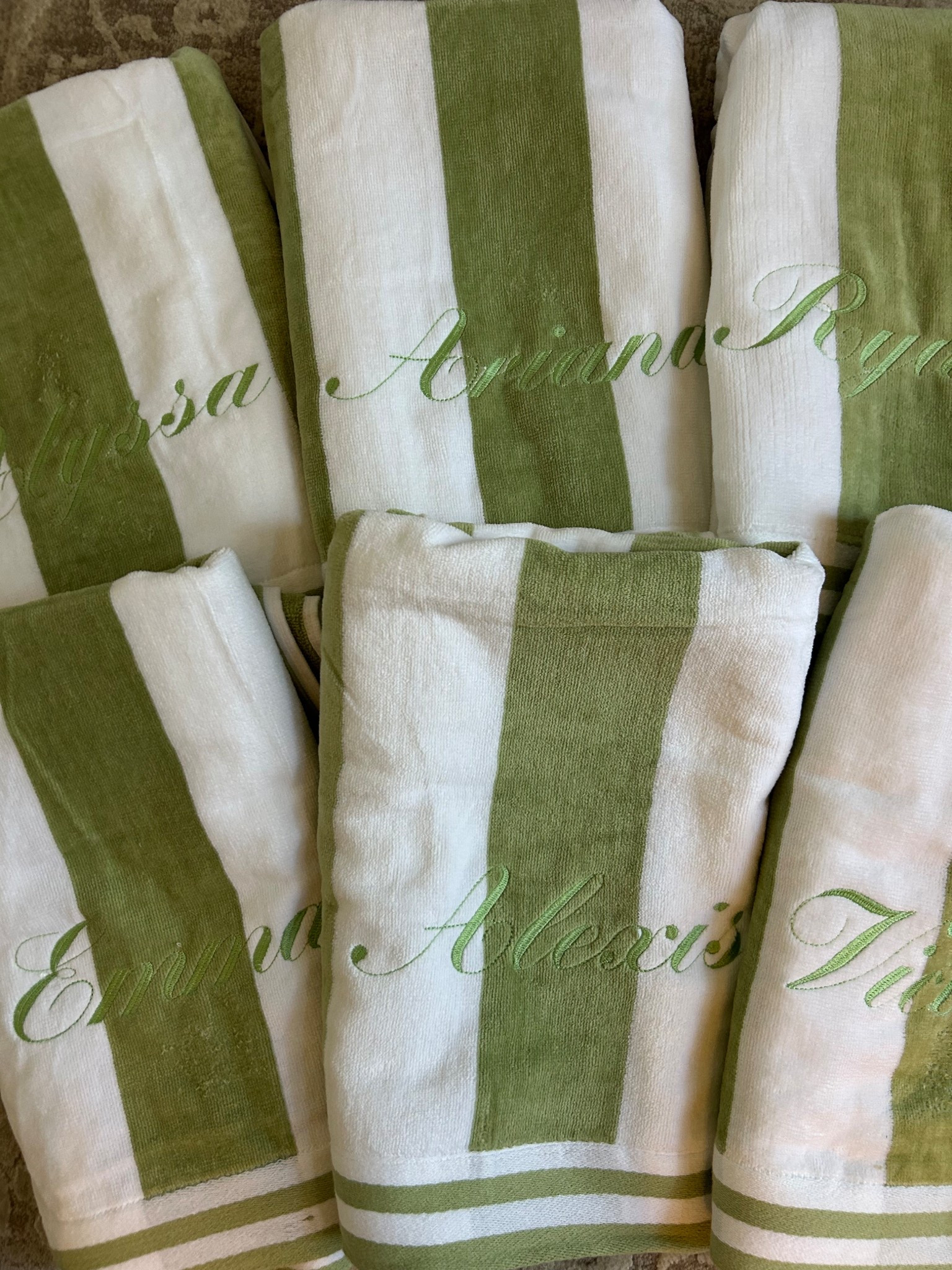 The best quality striped beach towels!! Soo thick and perfect for embroidery 
