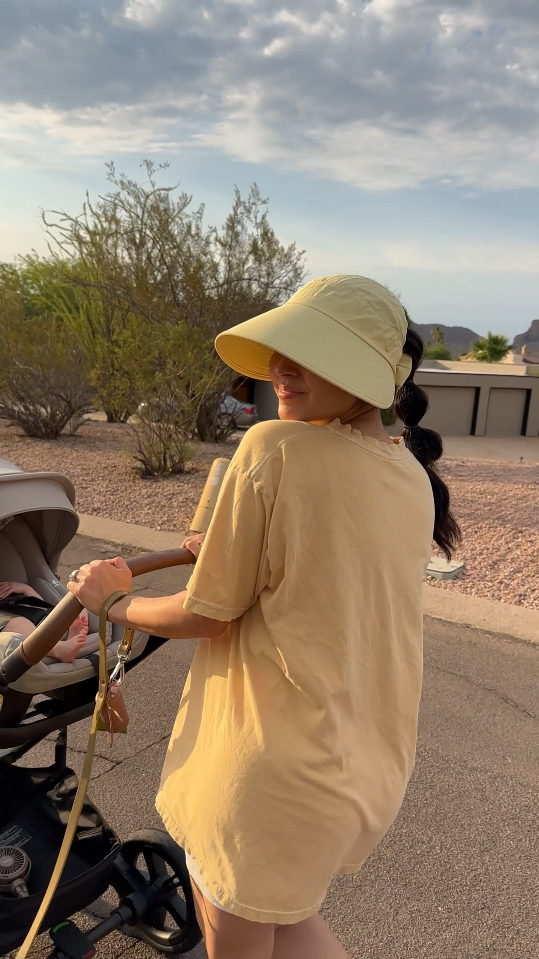 Obsessed with this hat, especially on our morning walks 🤍



#LTKActive #LTKFamily #LTKStyleTip
