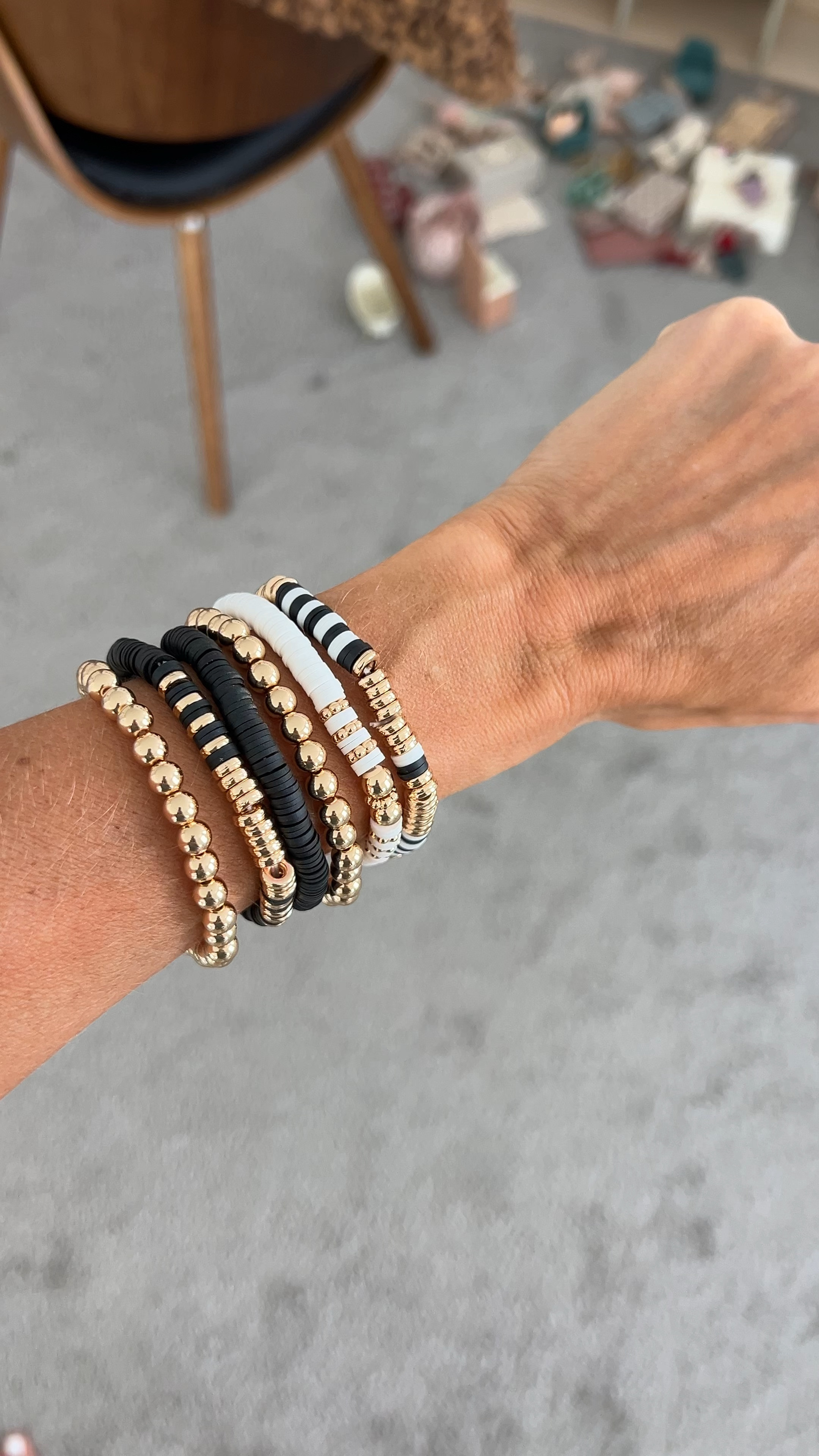 The prettiest pack of  bracelets! For under $10!!! So many color options!!