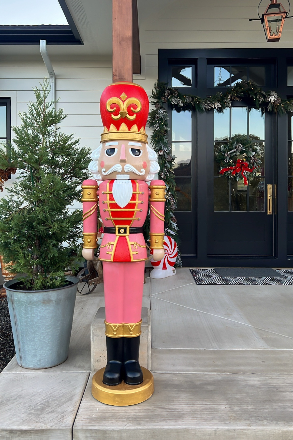 Oversized nutcracker deals