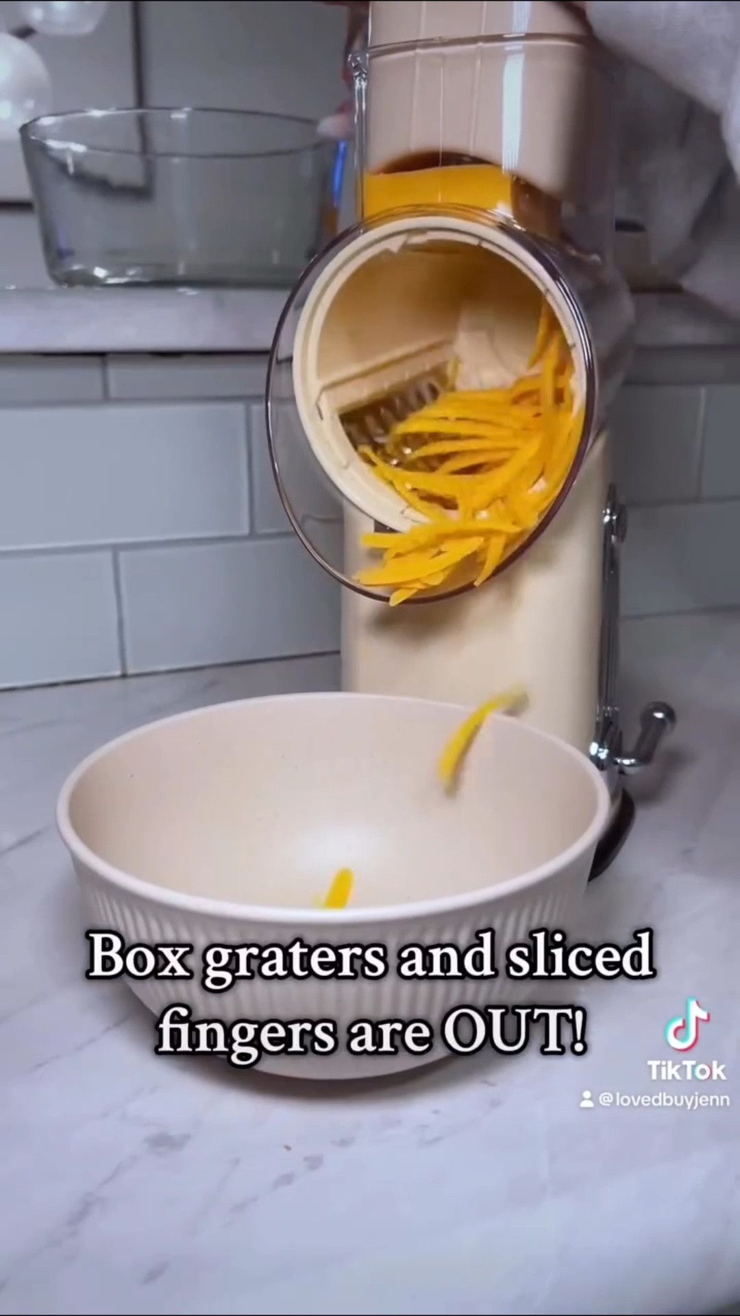 No more messy chopping! 🧀 This rotating kitchen cheese grater makes shredding cheese, vegetables, chocolate, and nuts effortless. Perfect for quick meal prep, baking, and entertaining. Durable, easy to clean, and a must-have for every kitchen!

rotating cheese grater for kitchen use
multi-purpose handheld grater for vegetables and cheese
easy-to-clean rotary cheese grater
kitchen tool for grating chocolate, nuts, and cheese
best rotating grater for cooking and baking

#KitchenHacks #CheeseGrater #MealPrepMadeEasy #CookingEssentials #RotaryGrater

#LTKHome #LTKOver40 #LTKmomlife