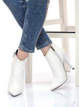 White - Boot - Boots - Shoestime | Modanisa (US)