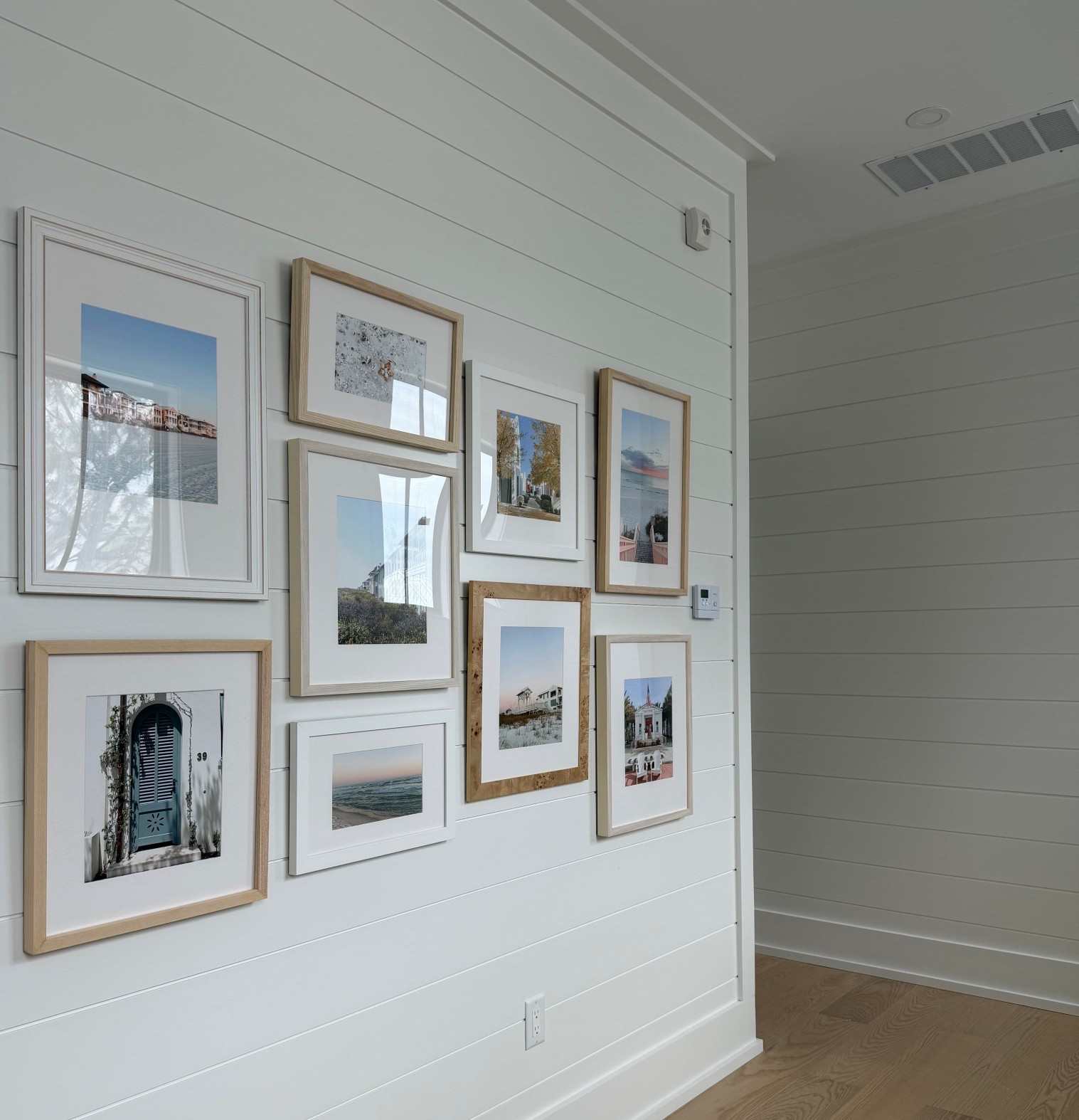 Obsessed with this gallery wall!