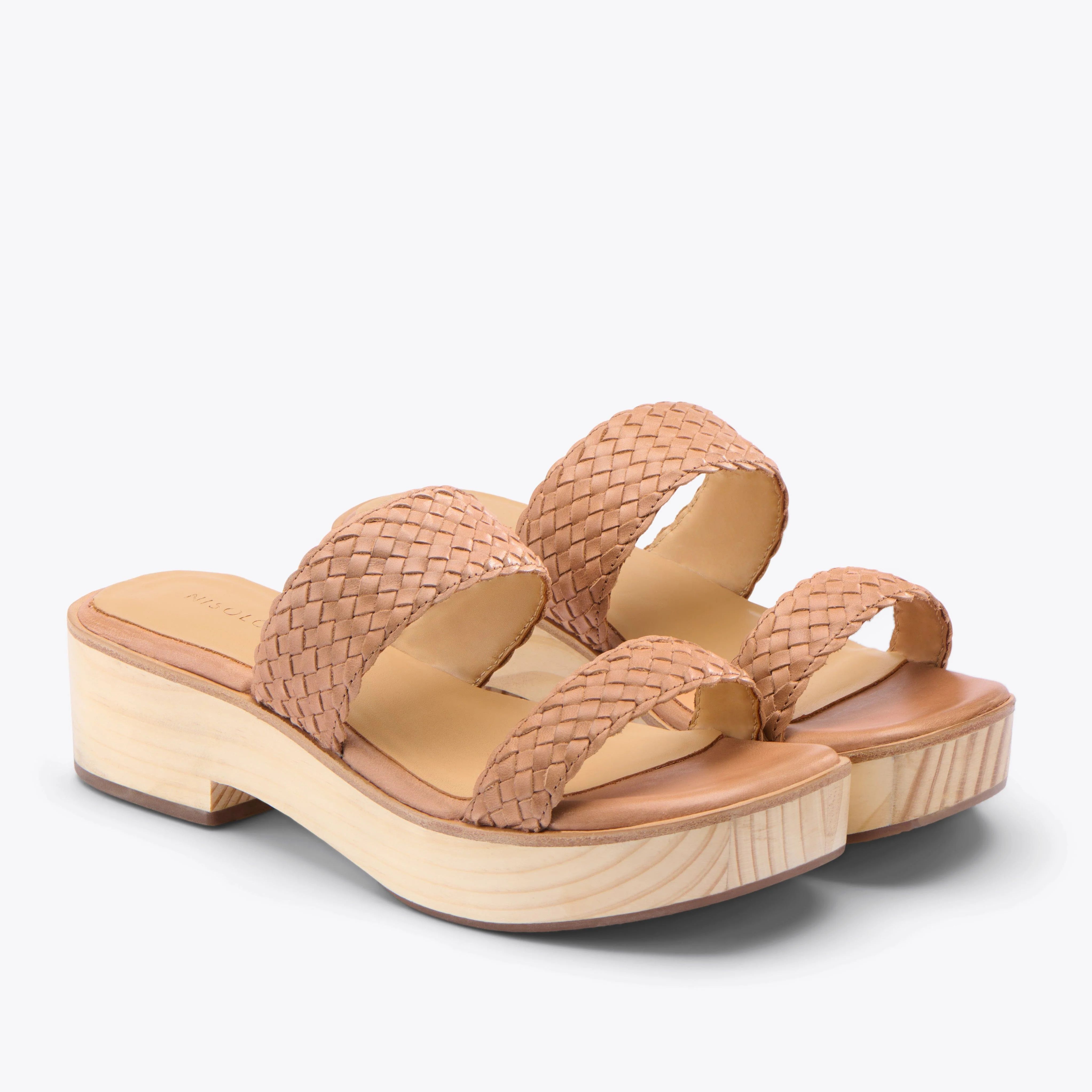 Ellie All-Day Woven Clog Almond | Nisolo