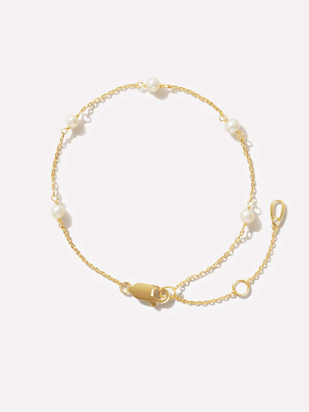 More than just your grandma’s hand-me-downs, this pearl station bracelet is our modern take on ... | Ana Luisa
