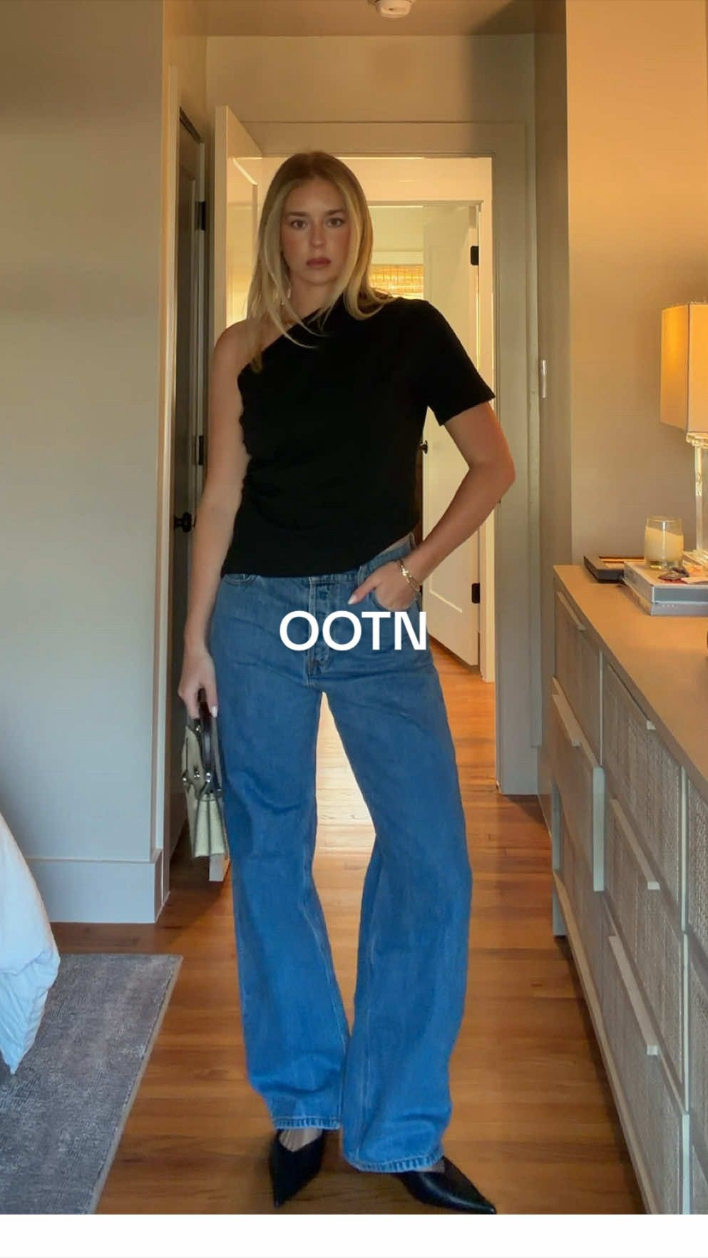 gno !!!!!! mode mischief tee | henne jeans | @Anine Bing shoes 🖤 #ootn

#LTKgrwm #LTKdayinmylife #LTKootd