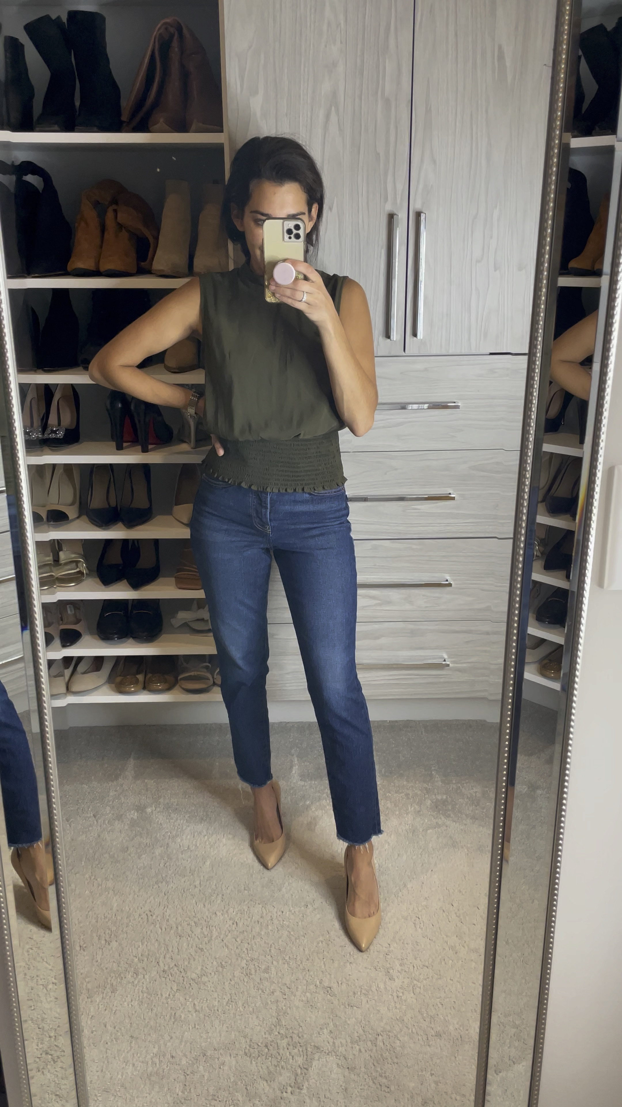 Casual work outfit / top for work / affordable dark jeans / petite friendly 

#LTKunder50 #LTKunder100 #LTKworkwear
