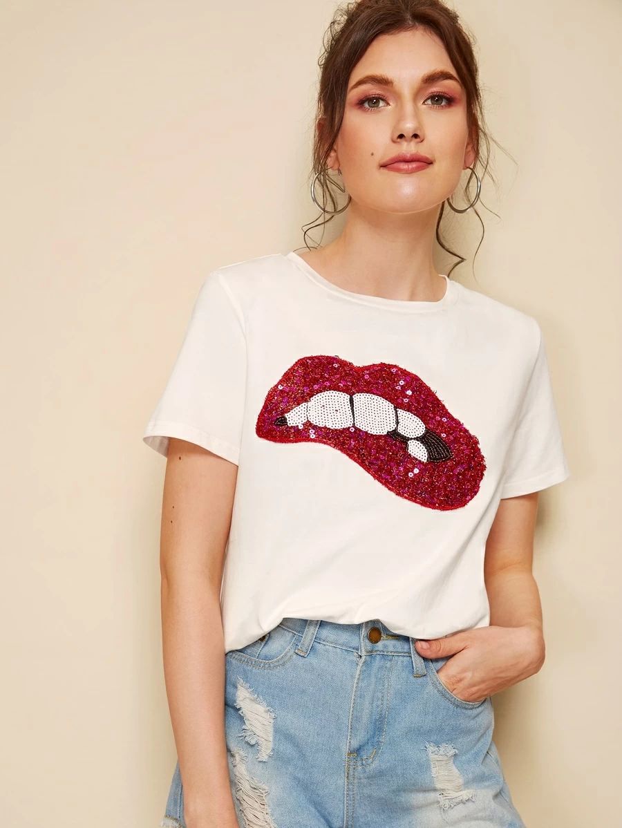 Contrast Sequin Lip Print T-shirt | SHEIN