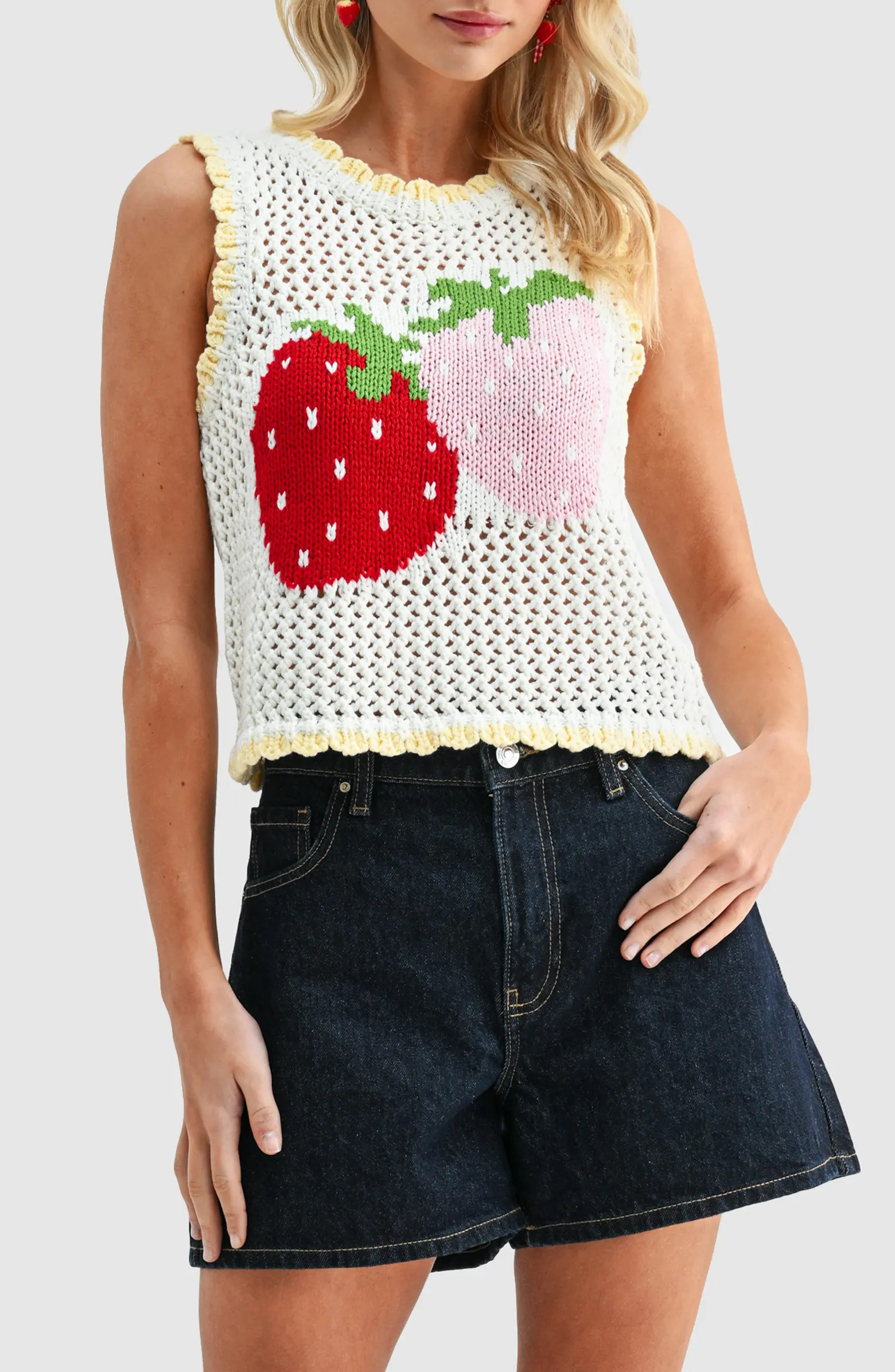 All in Favor Strawberry Knit Sleeveless Top | Nordstrom | Nordstrom