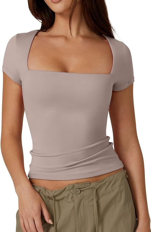 QINSEN Women's Square Neck Short Sleeve T Shirts Double Lined Basic Tee Slim Fit Tops | Amazon (US)