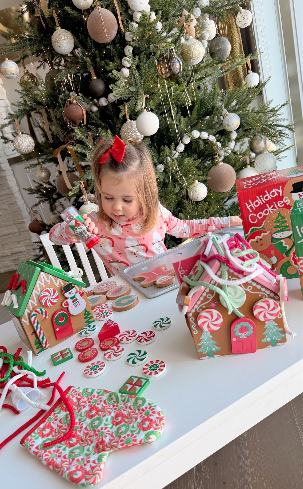 The cutest gingerbread houses without the mess!!! 

#LTKHoliday #LTKGiftGuide #LTKKids