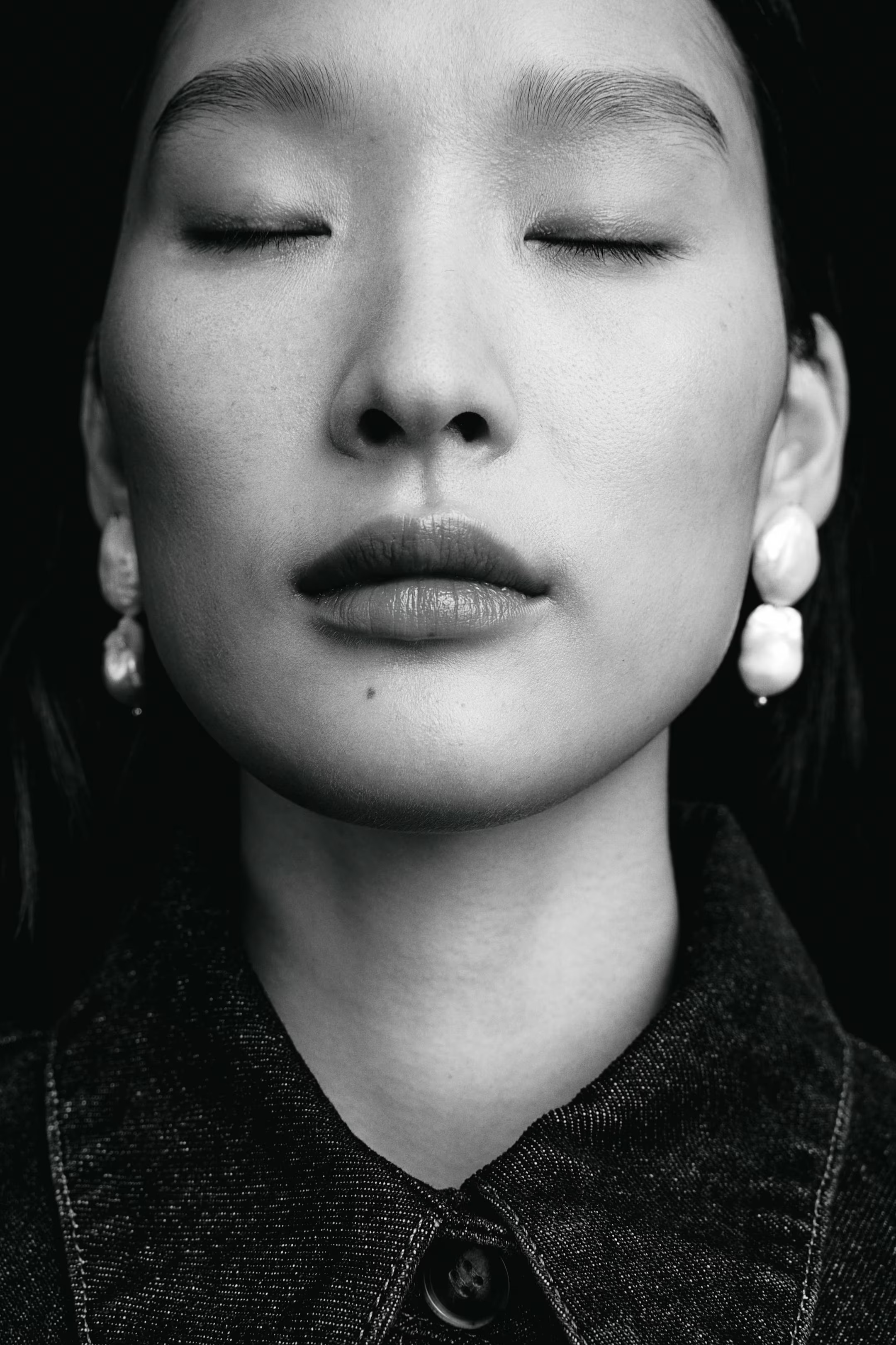 Gold-plated pearl pendant earrings | H&M (UK, MY, IN, SG, PH, TW, HK)