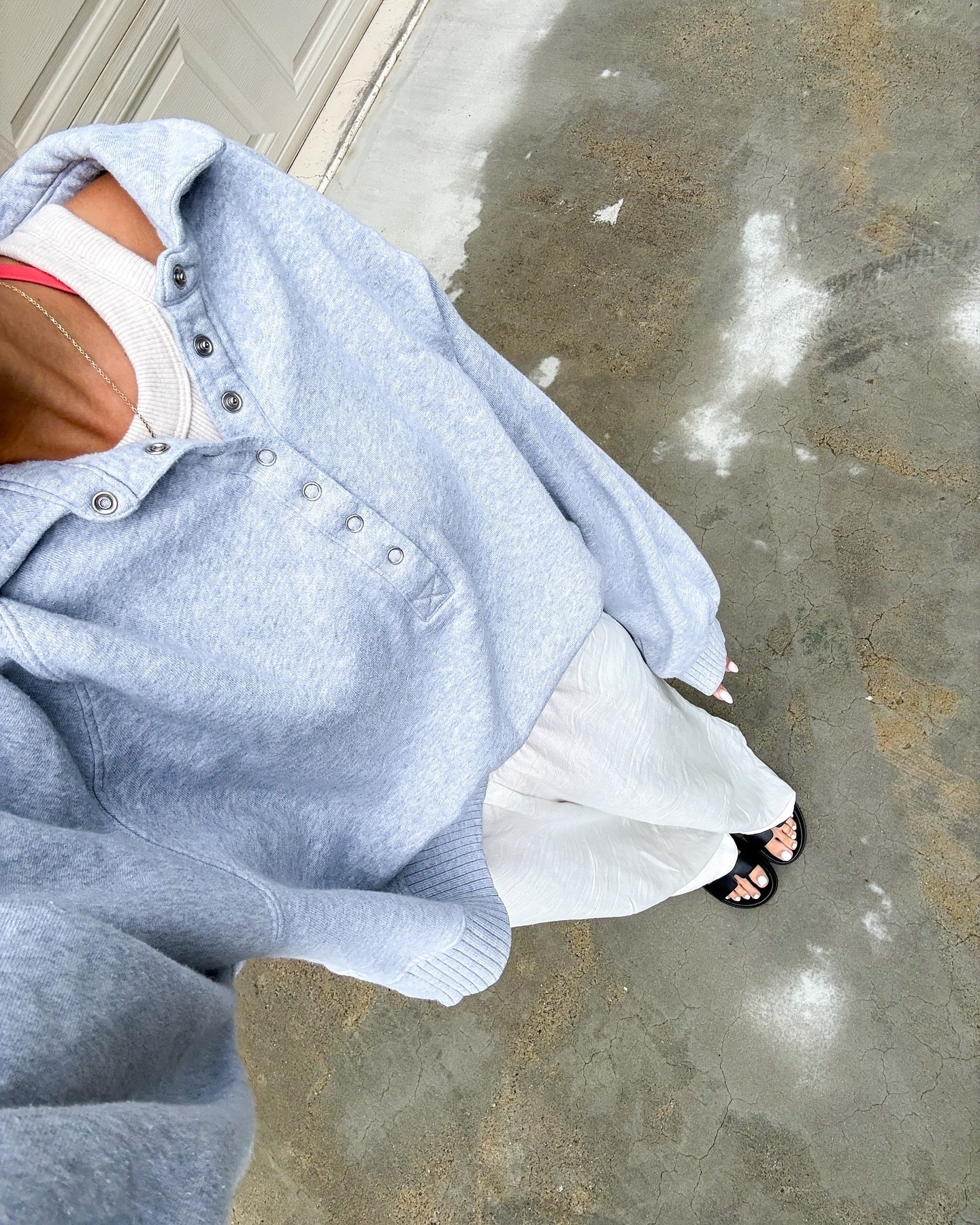 giving coastal vibes 🌊🏝️⛱️🐬 swimsuit is unavailable sadly / pants are tjmaxx - linking 2 similar options! 