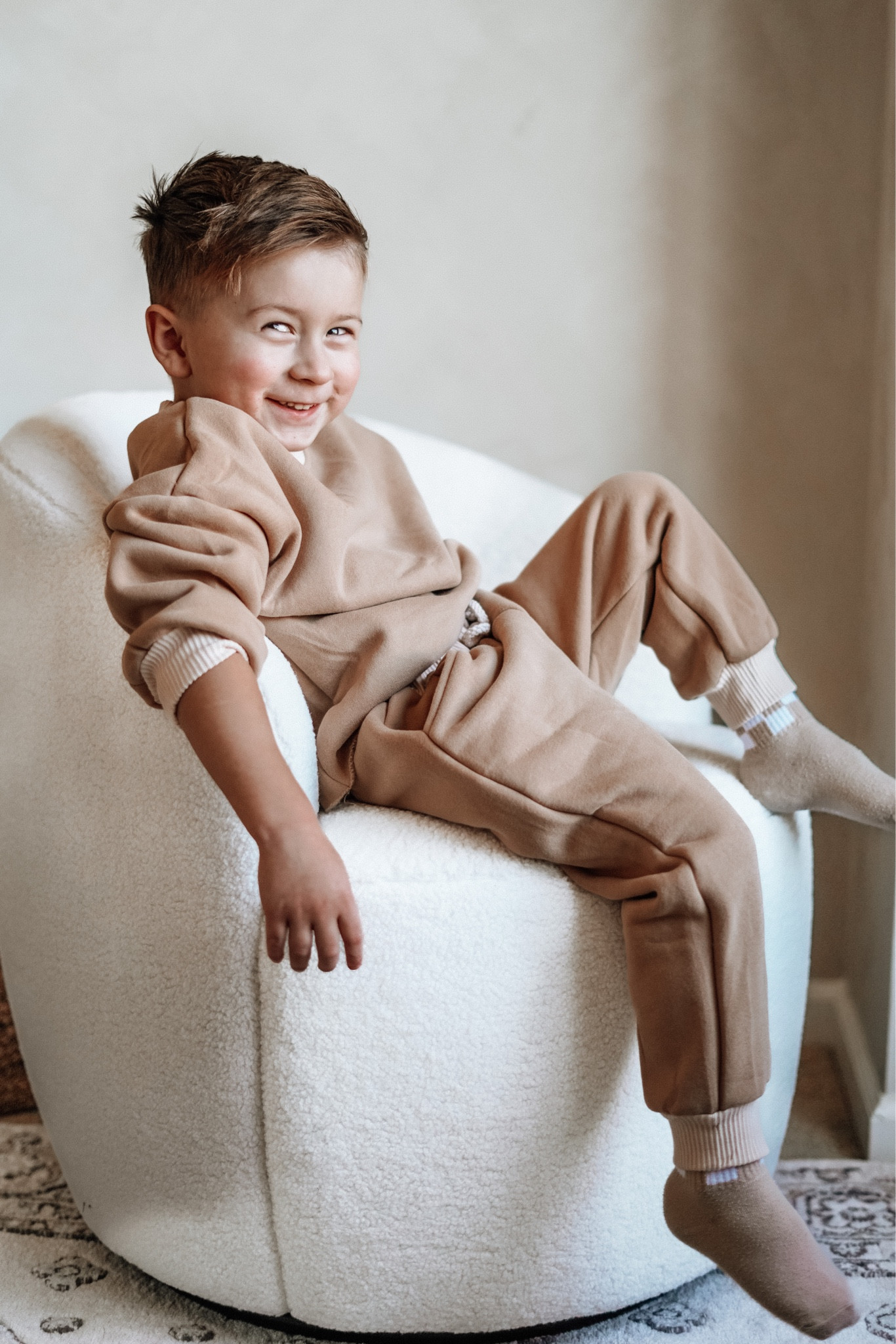 Sherpa swivel chair! 

#LTKhome #LTKSeasonal #LTKkids