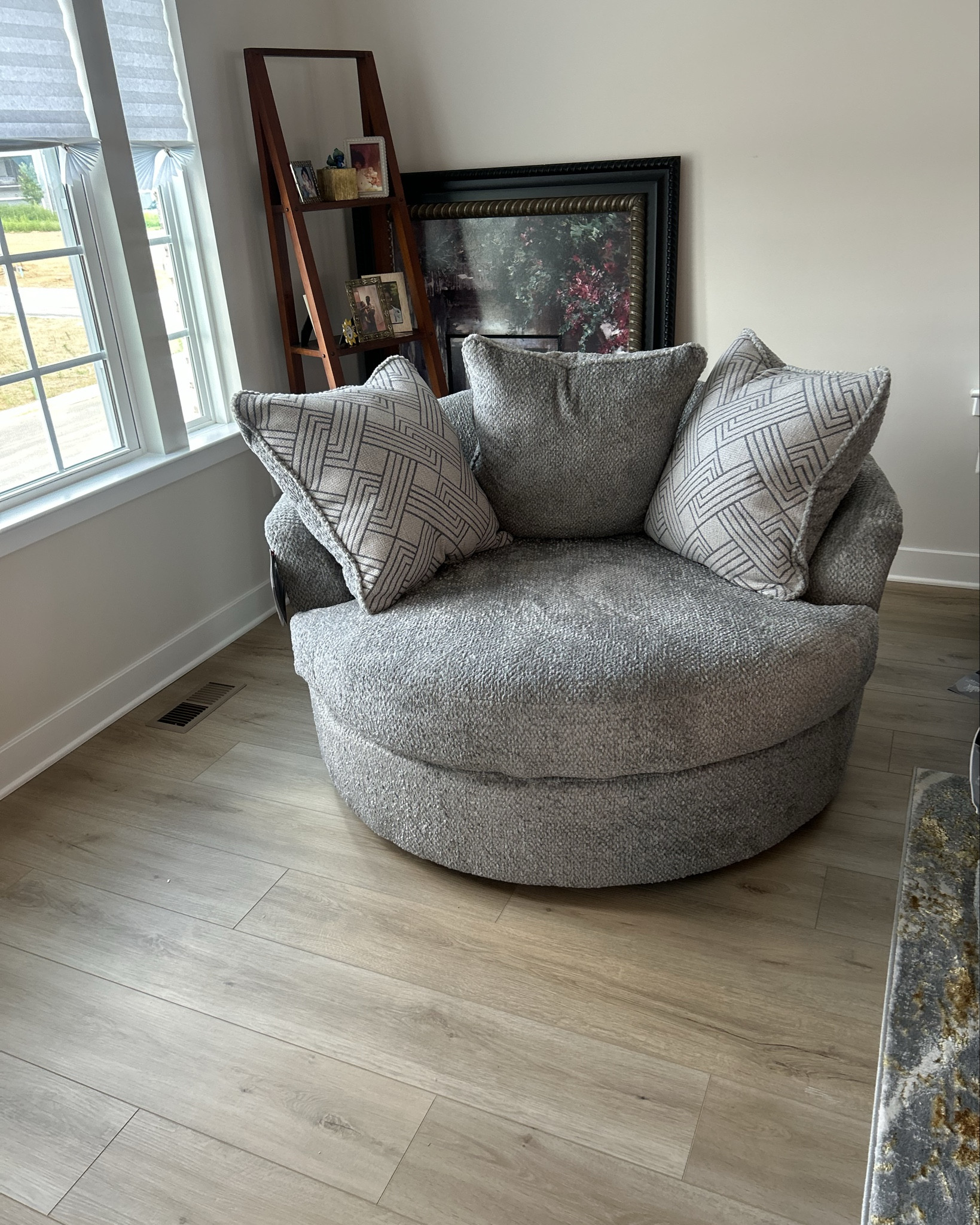 This is honestly one of my favorite chairs to sit in. I’ll upload one of how it spins but even just chilling in it is SO comfortable. #home #love #aesthetics

#LTKStyleTip #LTKHome