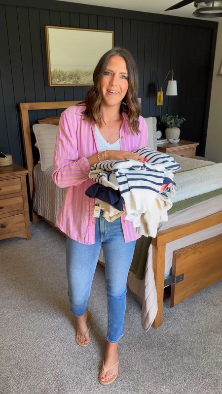 American Eagle haul 

Stripe sweatshirt - medium 
Stripe shorts - small
Navy tank - small 
Denim shorts - size 2 
Crop tee - medium 
Cream sweatshirt - medium 


#LTKfindsunder100 #LTKfindsunder50 #LTKstyletip