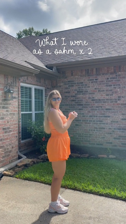 Casual + cute + comfy outfit as a sahm chasing toddlers all day. Look for less option to viral fits

#LTKootd #LTKActive #LTKmomlife