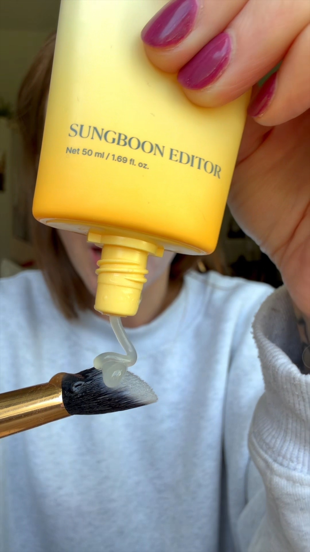 I can't believe the sunscreen is invisible and it actually works to cause a blurring effect on your pores. The sunscreen is also very hydrating on your face! And such really well under makeup. Sungboon definitely created a good sunscreen here.
#Sunscreen #FaceSunscreen #InvisibleSunscreen #KoreanSunscreen #sungboon
@SUNGBOON EDITOR

#LTKSaleAlert #LTKselfcare #LTKBeauty
