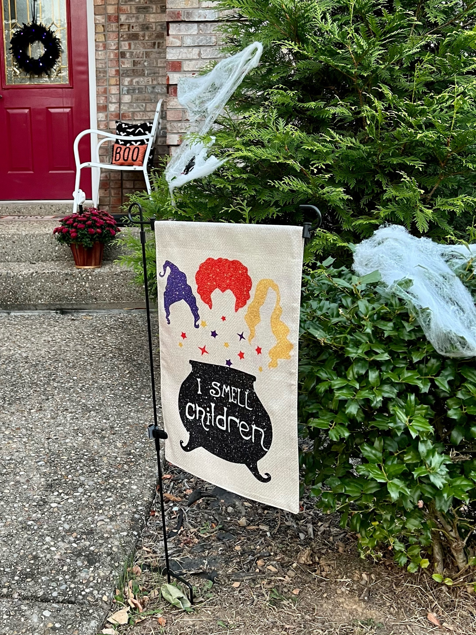 Halloween Decorations 
Hocus app is Garden Flag
I smell Children 

#LTKHalloween #LTKSeasonal #LTKhome