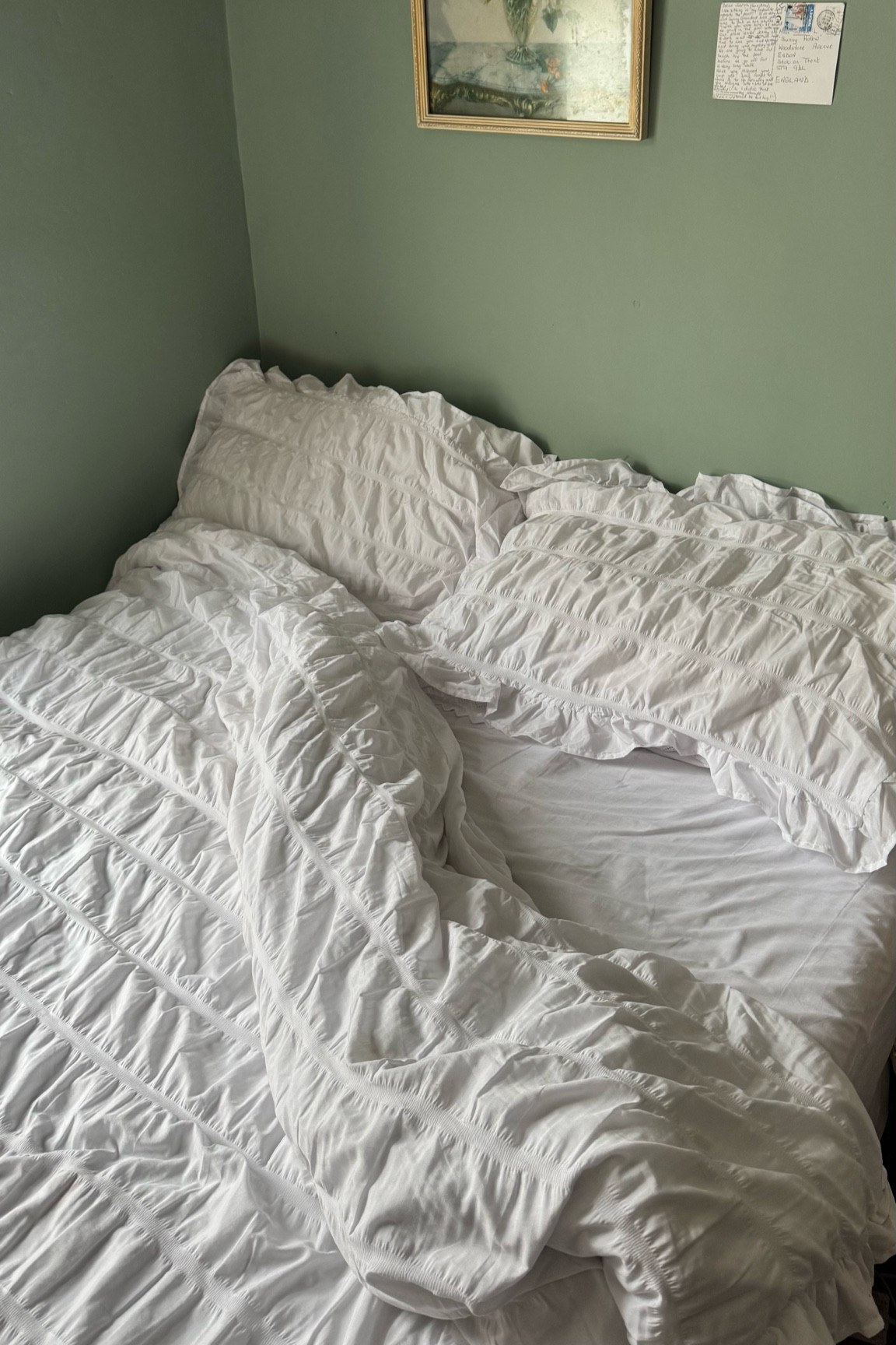 Prettiest duvet cover set 

#LTKeurope #LTKhome #LTKspring