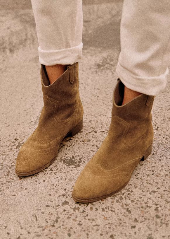 Low Billie Ankle Boots - Taupe - Split cowhide leather - Sézane | Sezane Paris