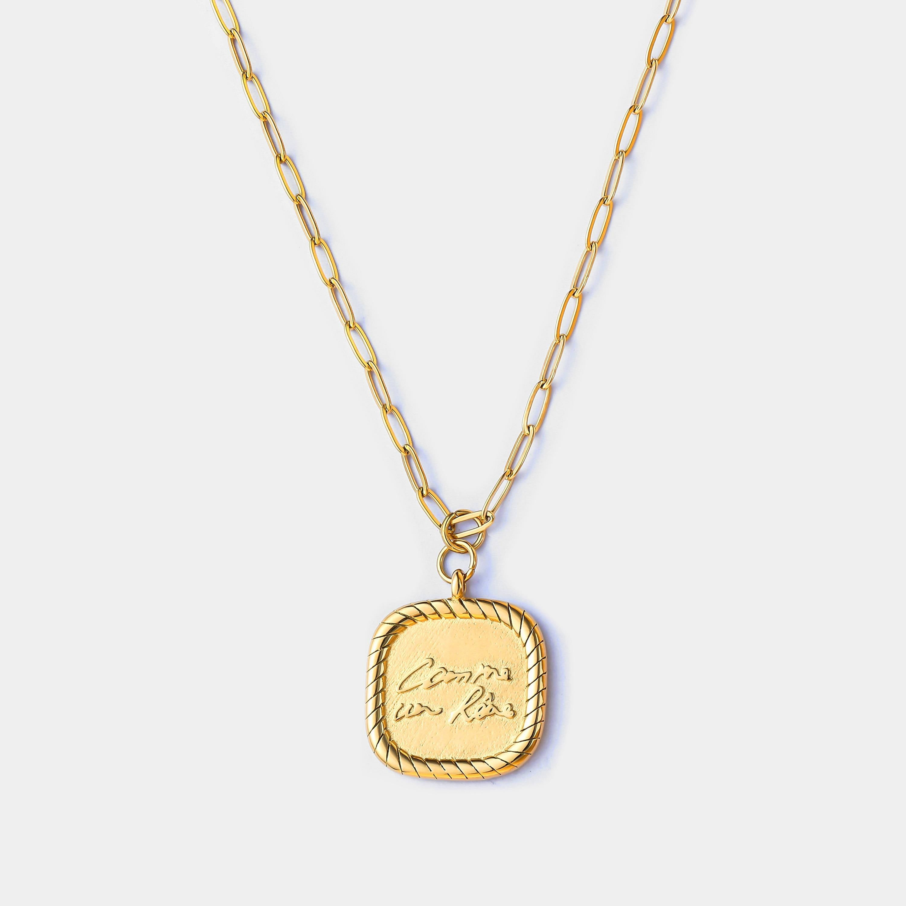 Comme Un Rêve Pendant Necklace | Victoria Emerson
