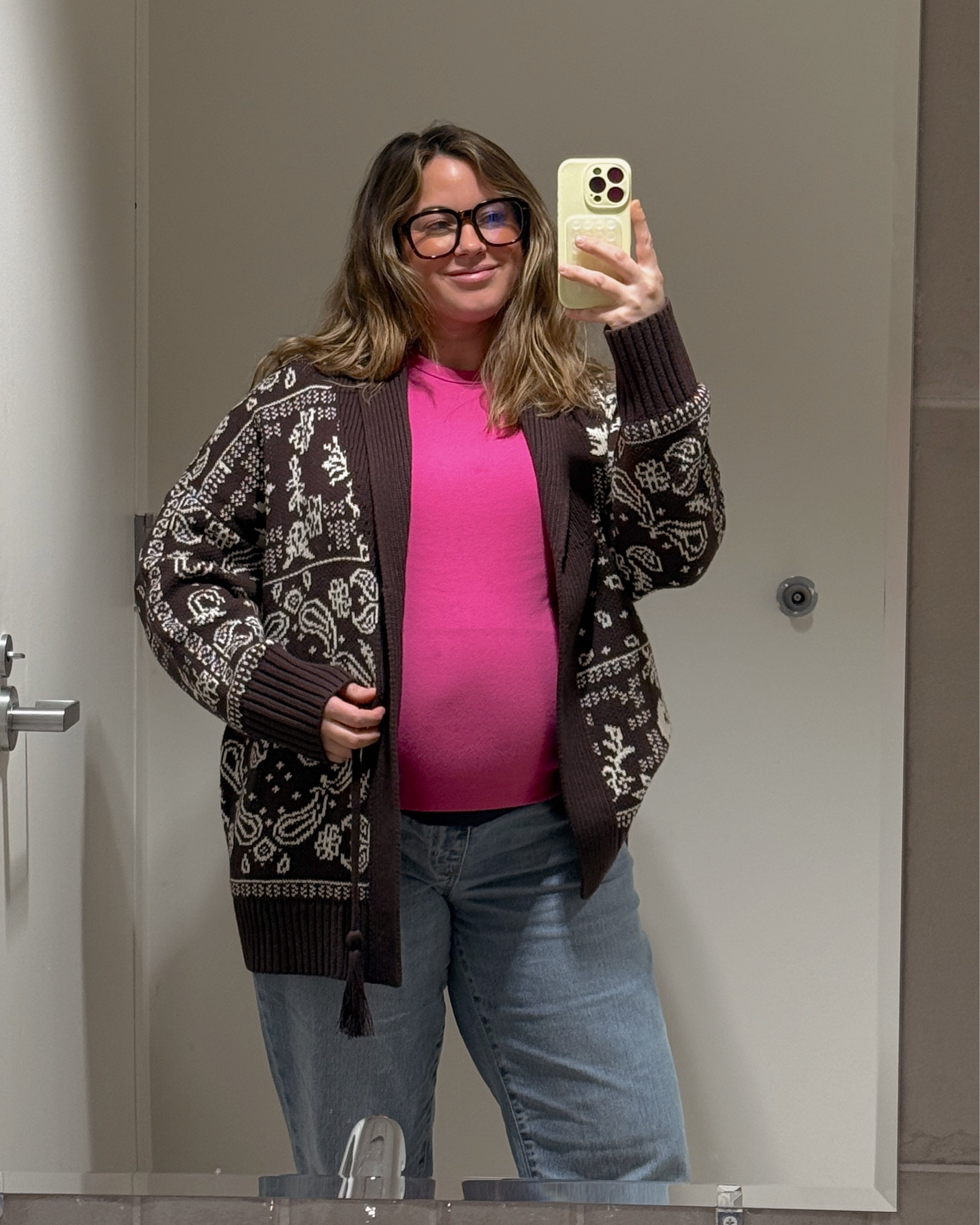 Outfits I’ve worn to the office lately! Bottoms are in a size large or 12.
Tops are a large
Sweaters are large 

#LTKworkwear #LTKbump #LTKstyletip