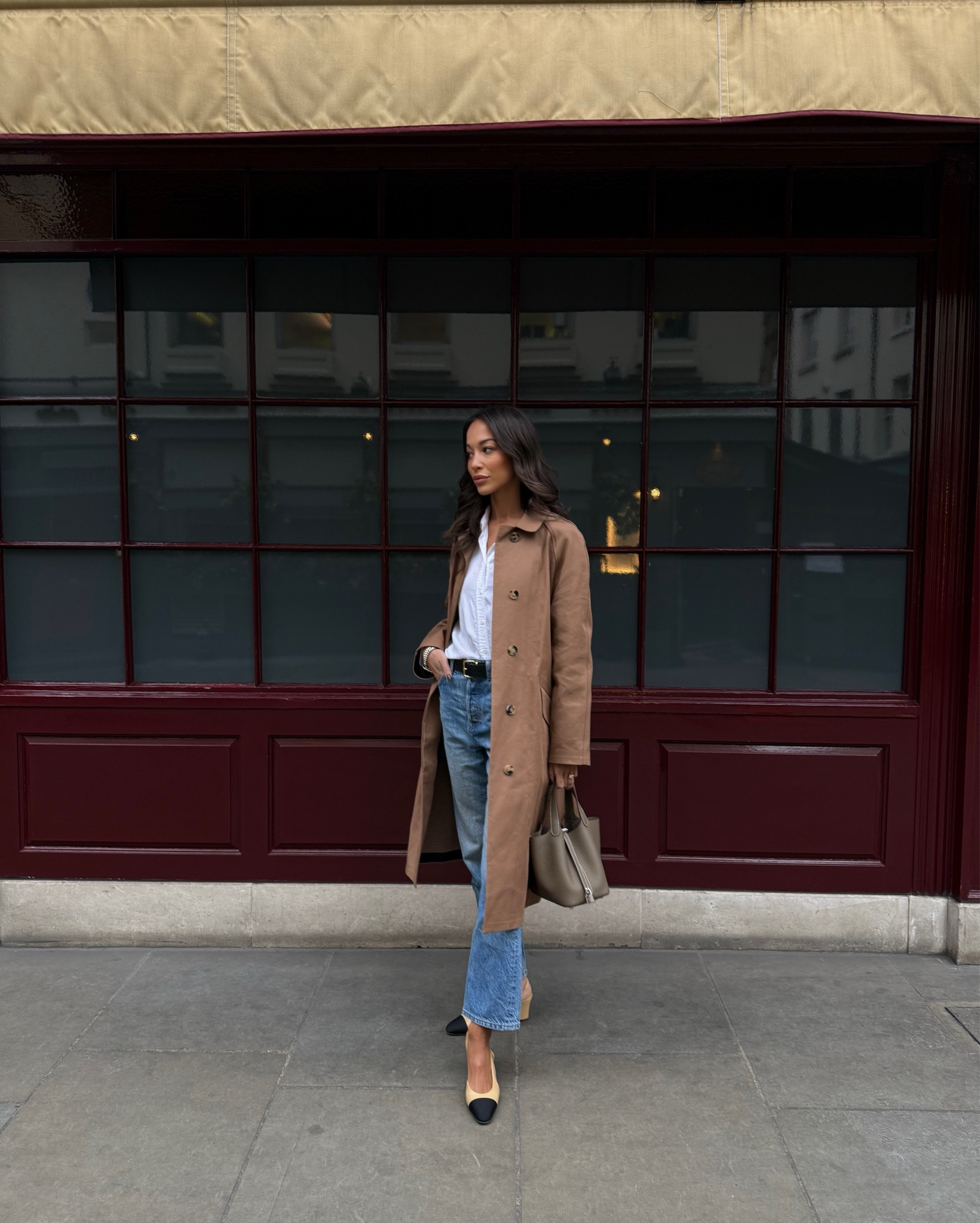 Street style, chic, trench coat 

#LTKFashionMonth #LTKluxury #LTKuk