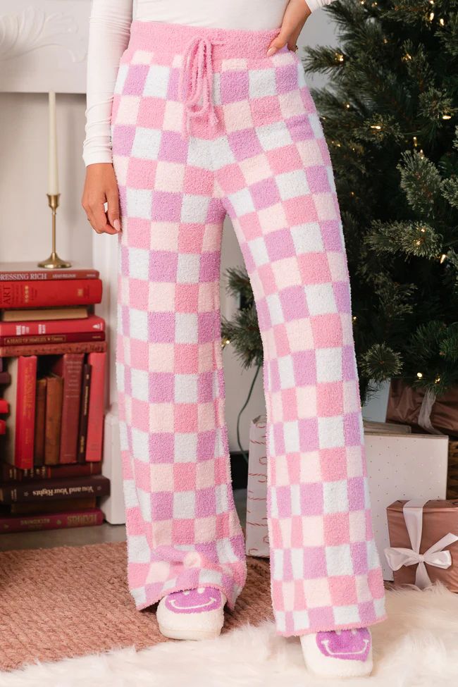 Movies and Chill Multi Check Fuzzy Lounge Pants DOORBUSTER | Pink Lily