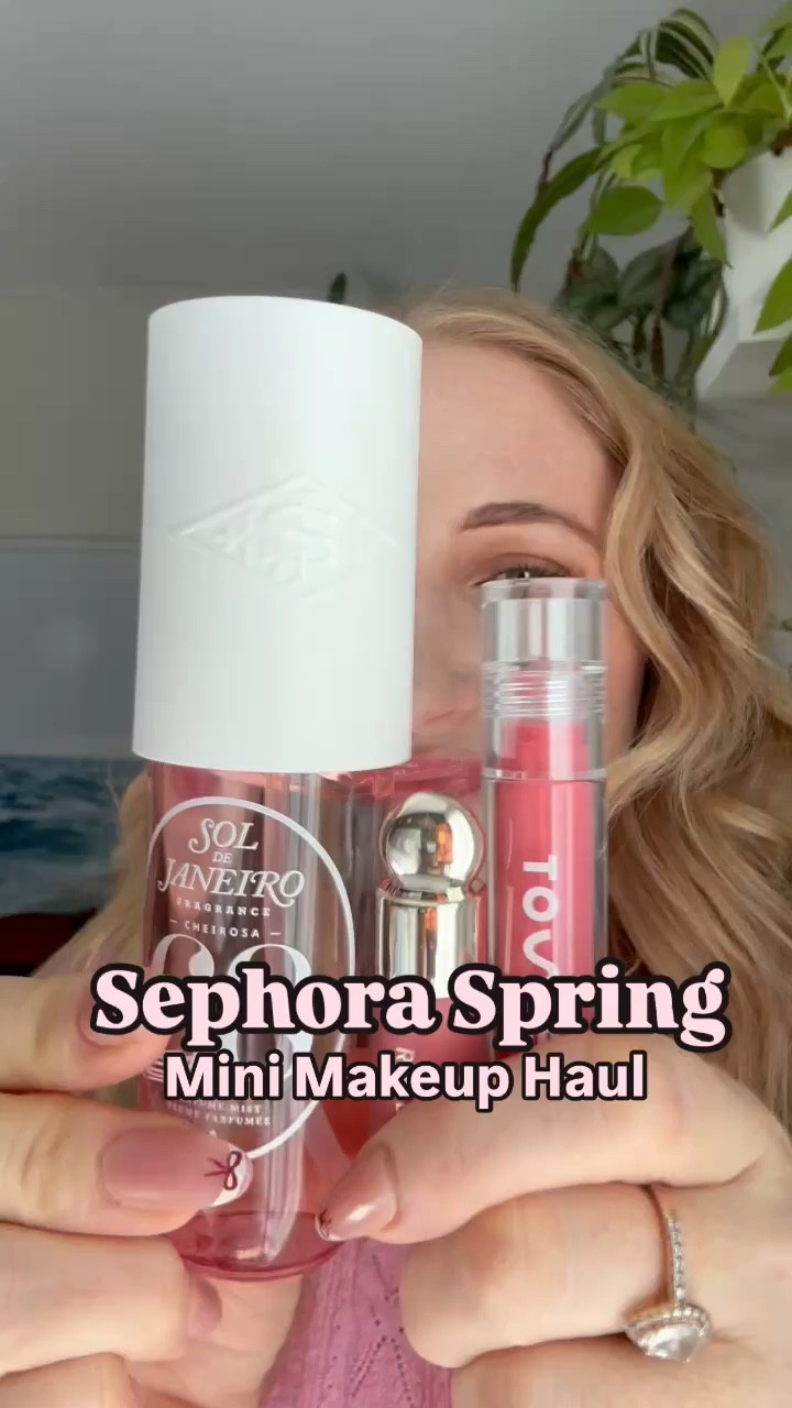 Spring mini makeup haul 🌸💄💕 with some new pink blush and lipgloss and my favorite perfume mist! Also tried this new foundation, it’s buildable and comfortable with skincare built it 💕

Makeup haul, skincare haul, spring perfume, spring makeup, spring makeup haul, Sephora haul, makeup routine, daily makeup, pink makeup, pink aesthetic, pink blush, pink lipgloss, Sephora favorites, sol de Janeiro, tower 28 beauty, Huda beauty, rare beauty

#LTKFindsUnder50 #LTKBeauty #LTKSeasonal