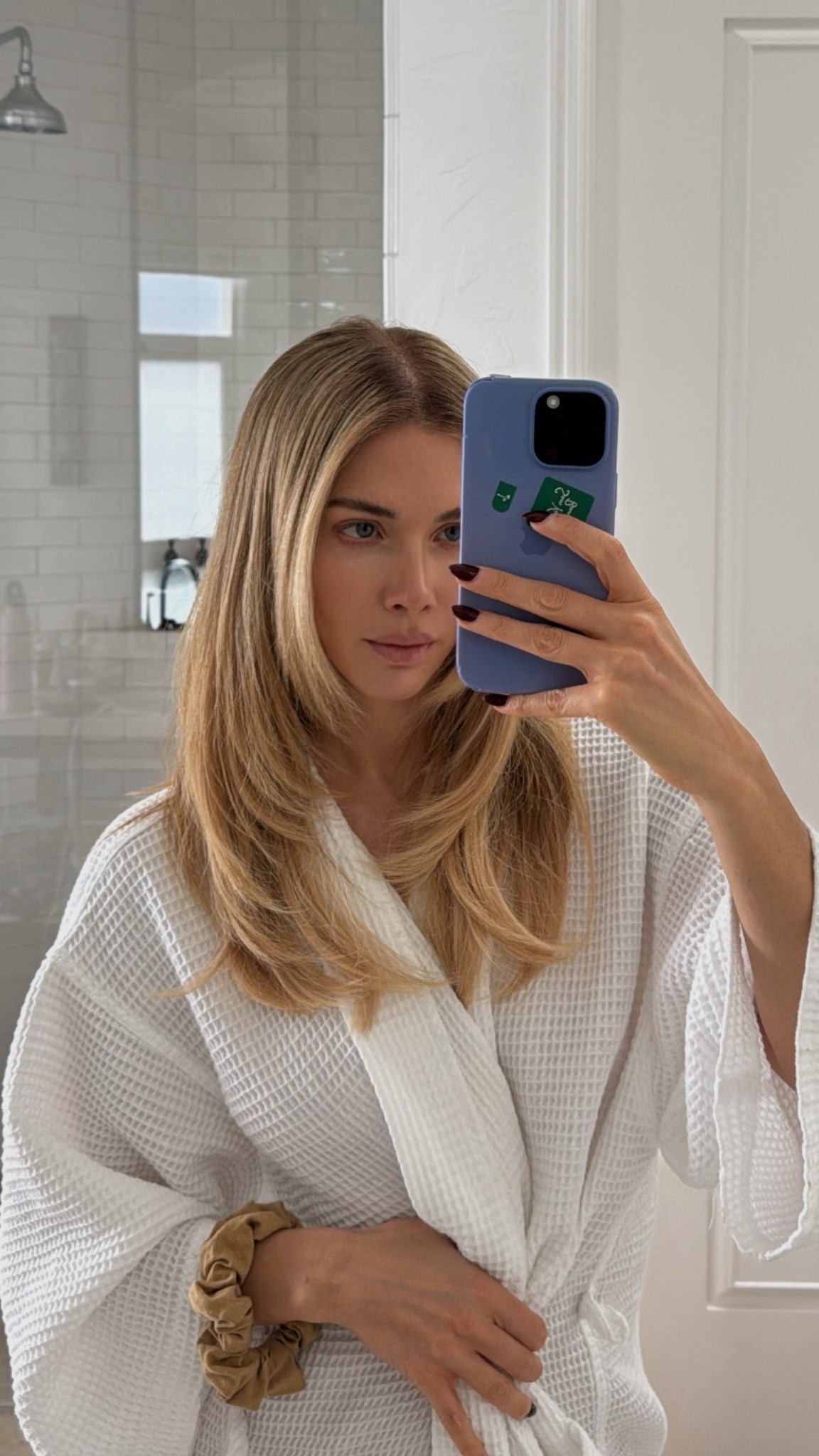 My feathery blowout tools! I use the Dyson round brush attachment and the mane thermal brush 🩷