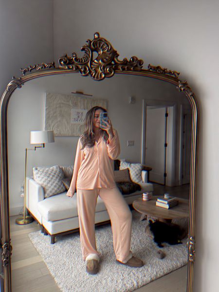 The coziest pajamas for spring! Super lightweight and breathable🌷 definitely recommend for a Mother’s Day gift!

#LTKstyletip #LTKGiftGuide #LTKSeasonal