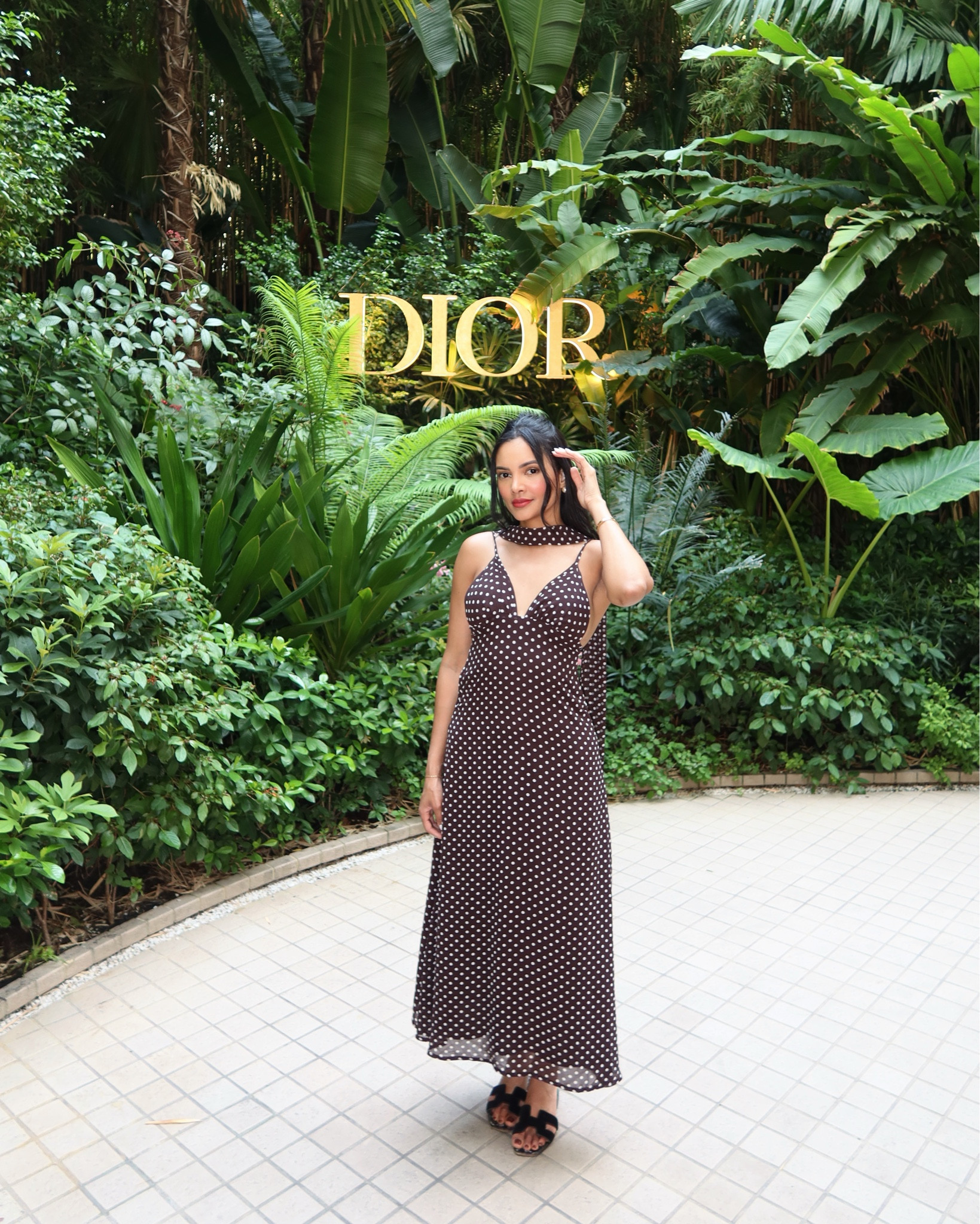 Polka dot dress will never go out of style.
#polkadotdress #summerdress #shein