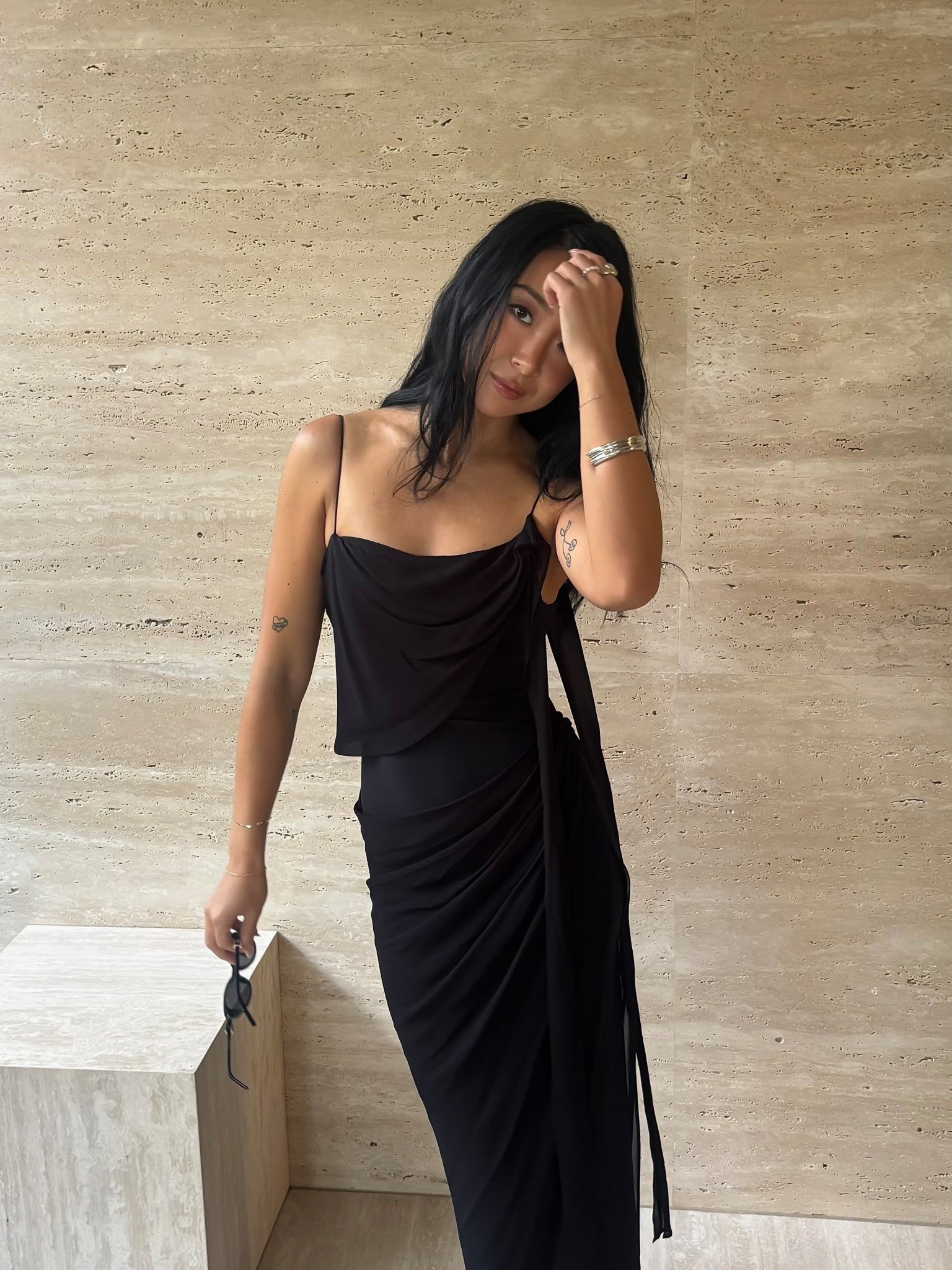 The perfect black dress 🖤