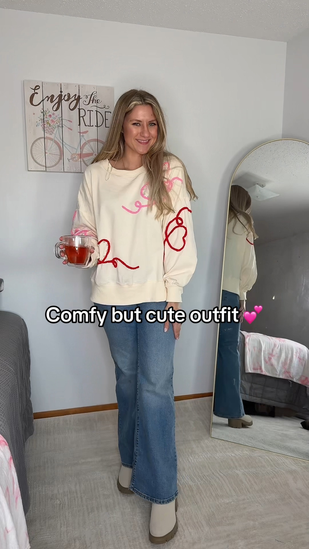 Unfortunately my sweatshirt is sold out, but I did link one below that is equally as pretty! 😍 