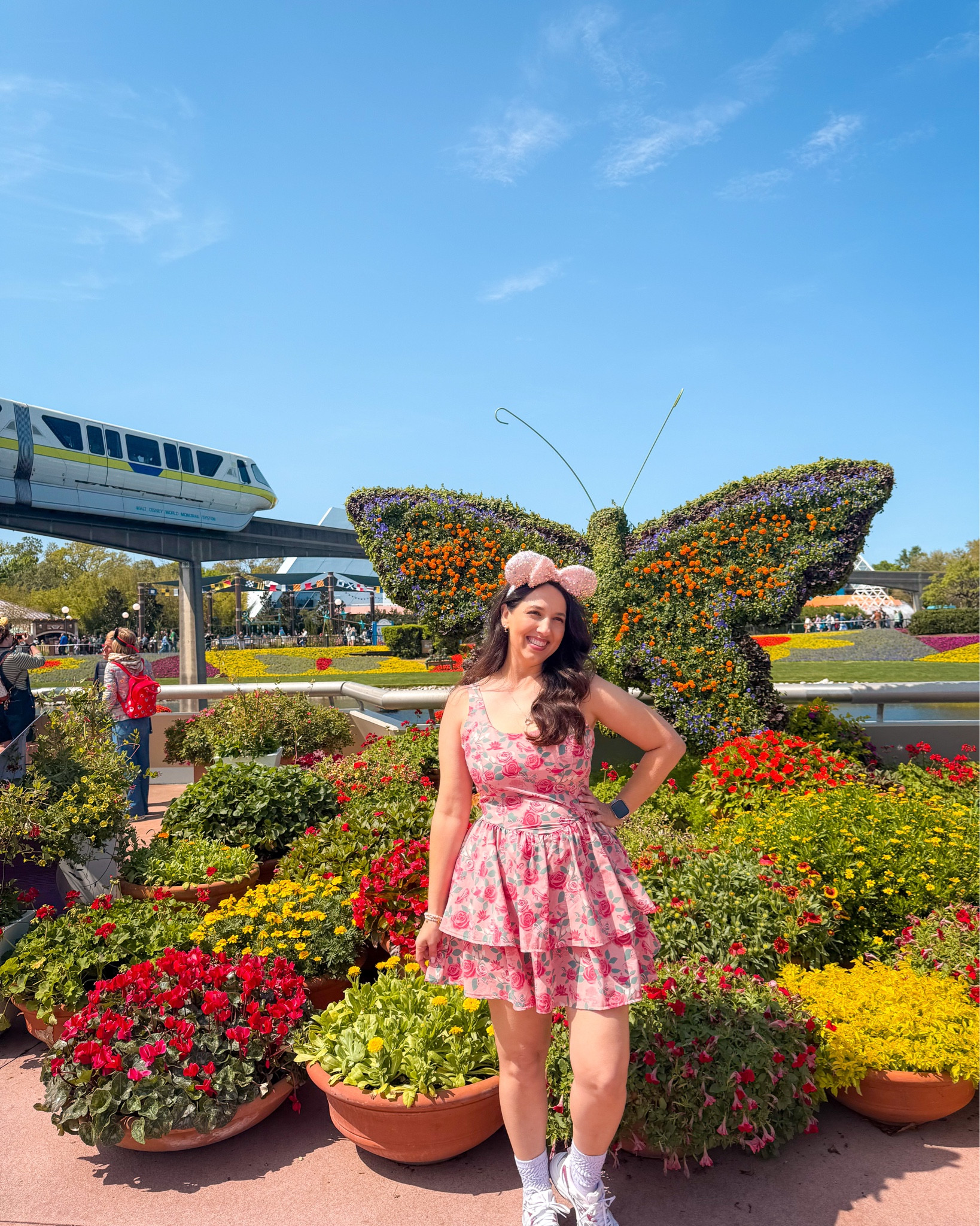 Wearing the cutest dress with built-in shorts from Her Universe,  (aka the ultimate park day win 🙌) while strolling through EPCOT 💐


#LTKTravel #LTKdayinmylife #LTKActive