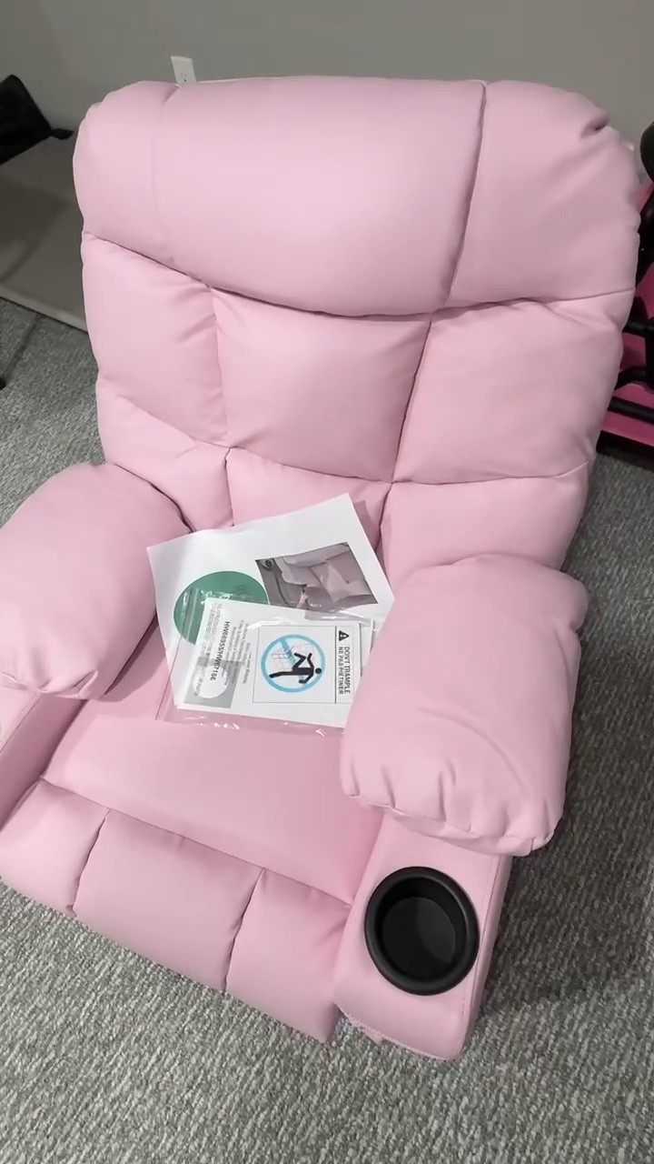 the perfect gift for kids! Ava is going to love this recliner!! 

#LTKKids #LTKHoliday #LTKGiftGuide