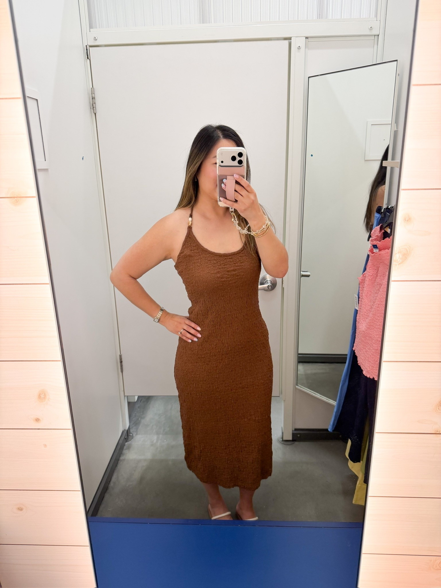 Dress is 50% off! 

Old navy sale, summer sale, maxi dress, summer dress, vacation dress, TCS, outfit inspo, affordable fashion

#LTKootd #LTKSaleAlert #LTKSeasonal