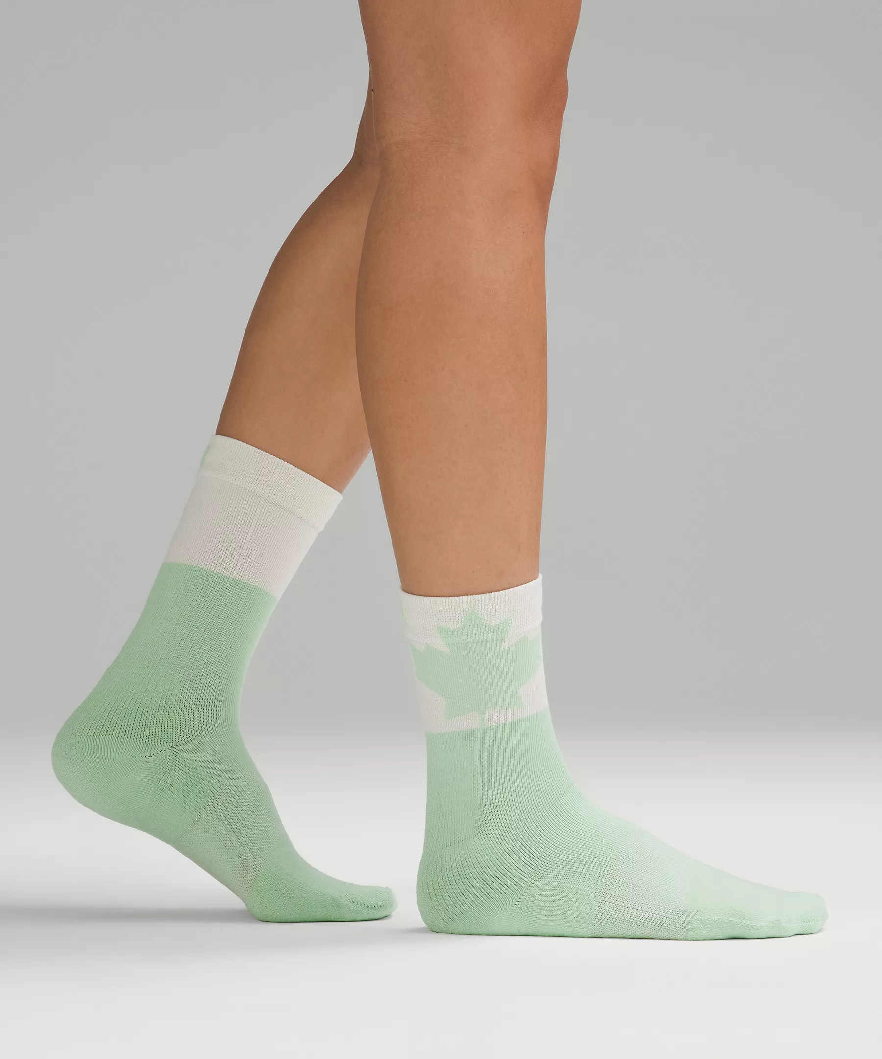 Team Canada Women's Daily Stride Comfort Crew Sock | lululemon (CA)
