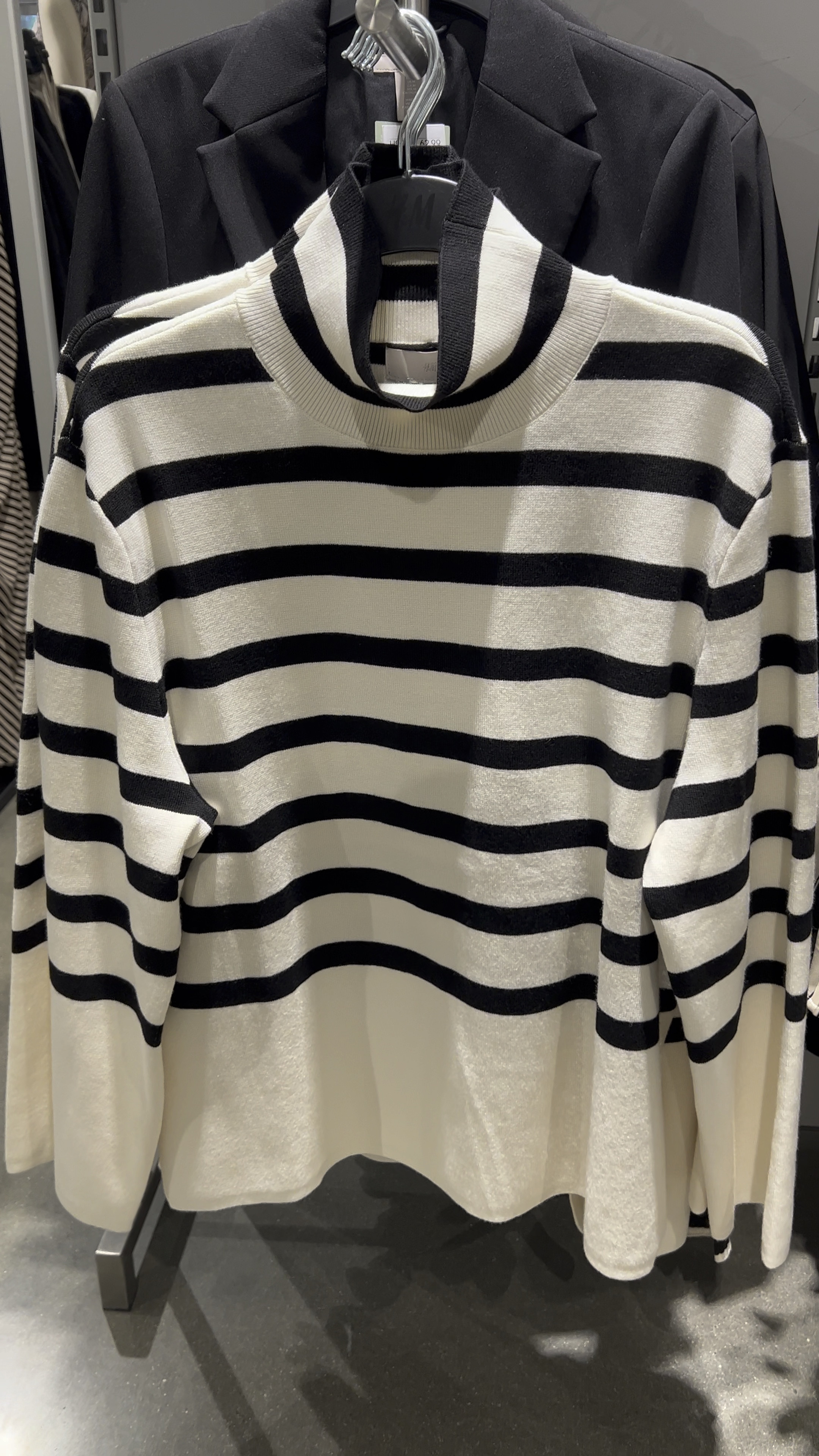 ✨New in striped sweater
Striped sweater 
Get ready for fall season in these stripes! So beautiful 

#LTKBacktoSchool #LTKunder50 #LTKworkwear